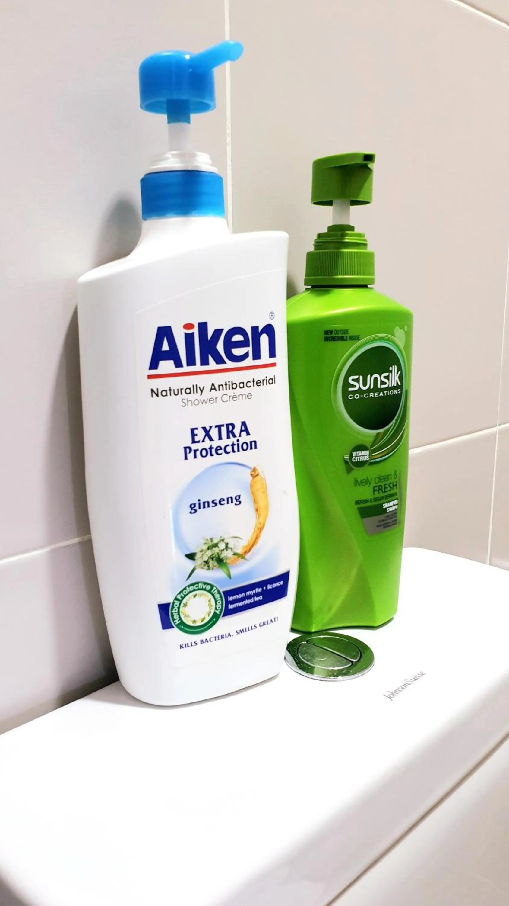 Shower in Kimura Ryokan Legoland Nusajaya