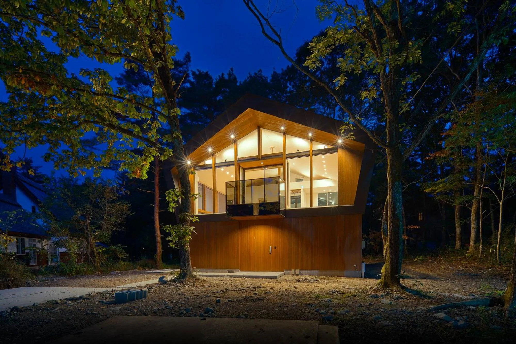 Property building in Ahiru Chalet by Hakuba White Fox Company