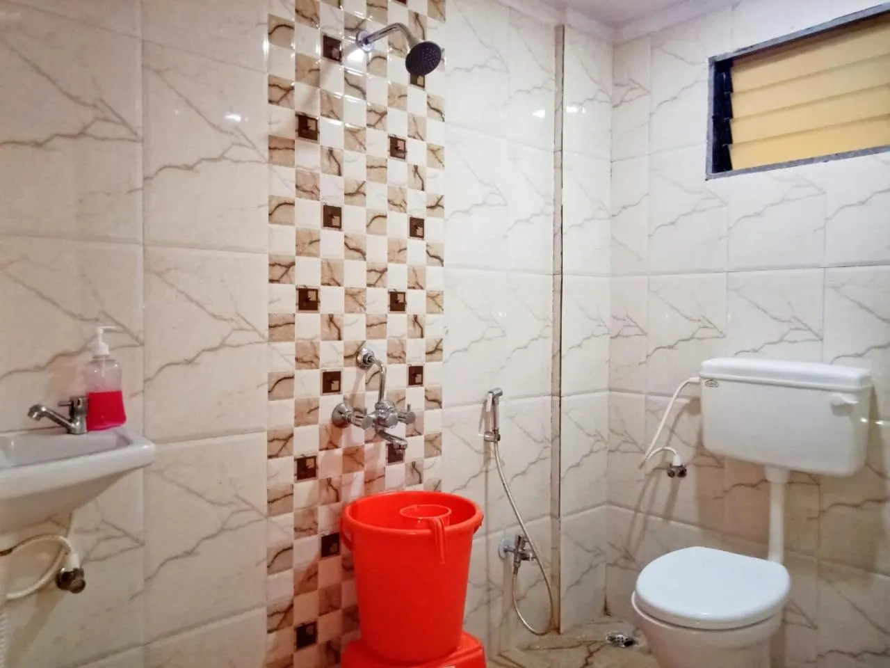 Shower in Shivneri Valley Escape Hotel - A Scenic Valley View Hotel in Mahabaleshwar