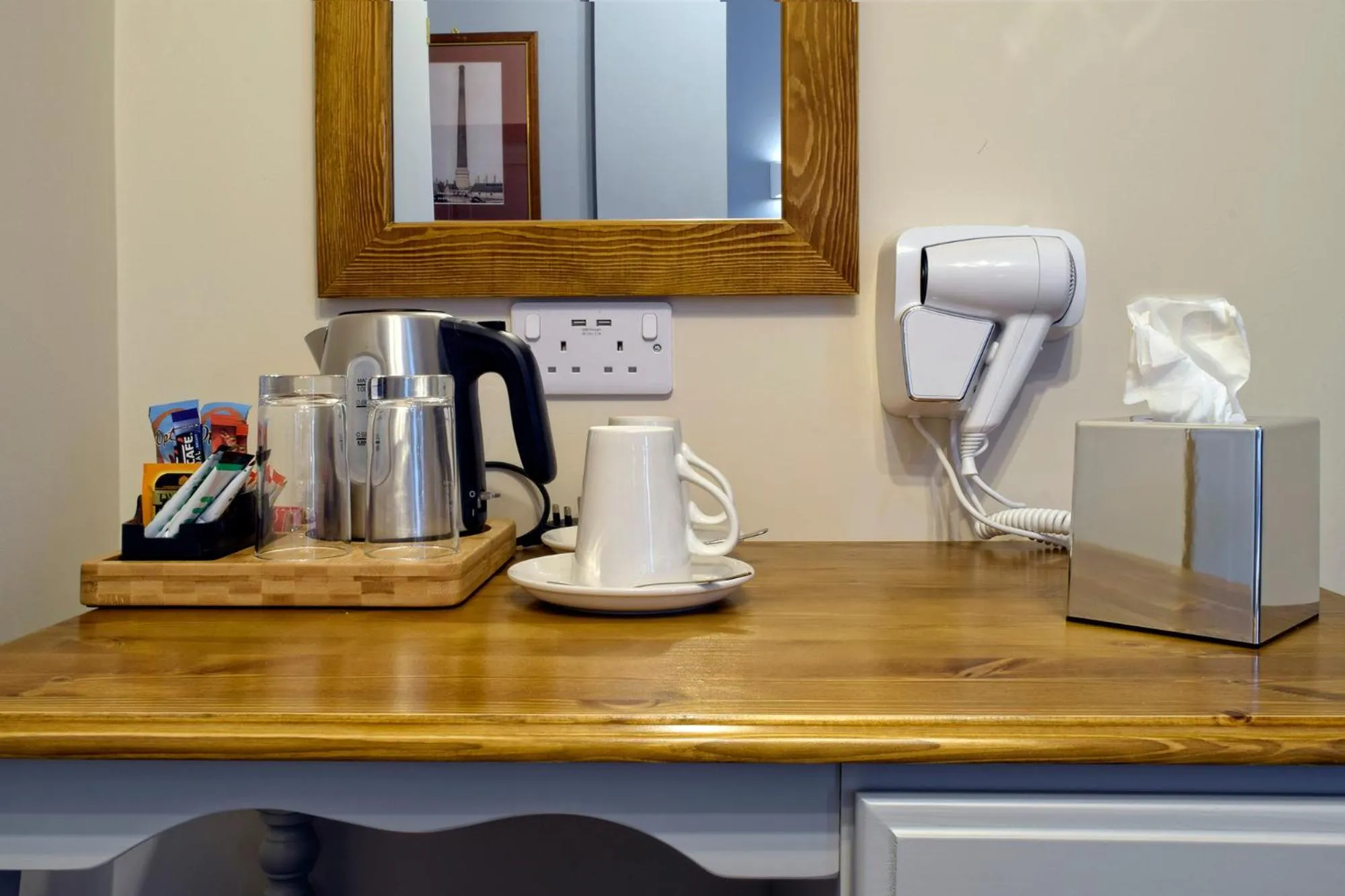 Bedroom in Hanbury Turn