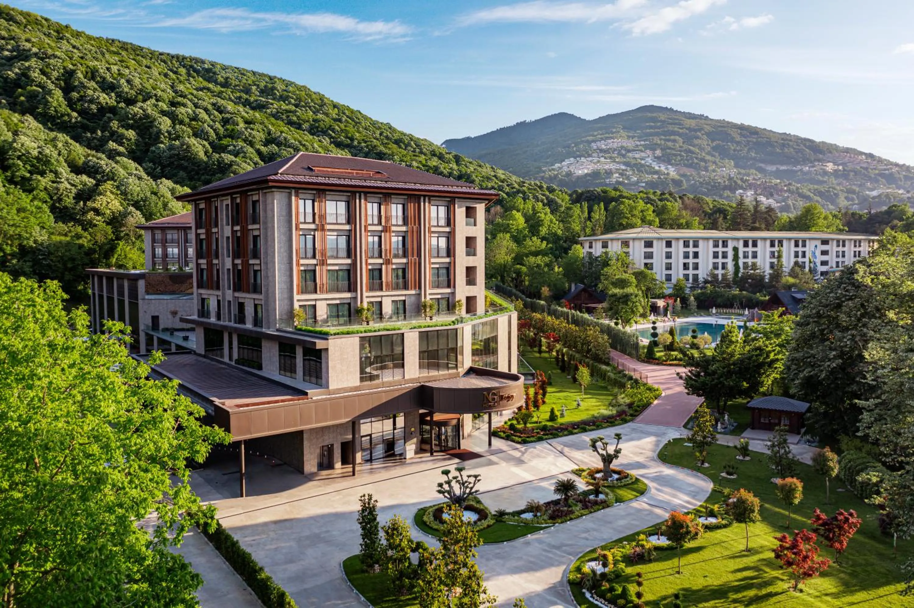 Property building in NG Enjoy