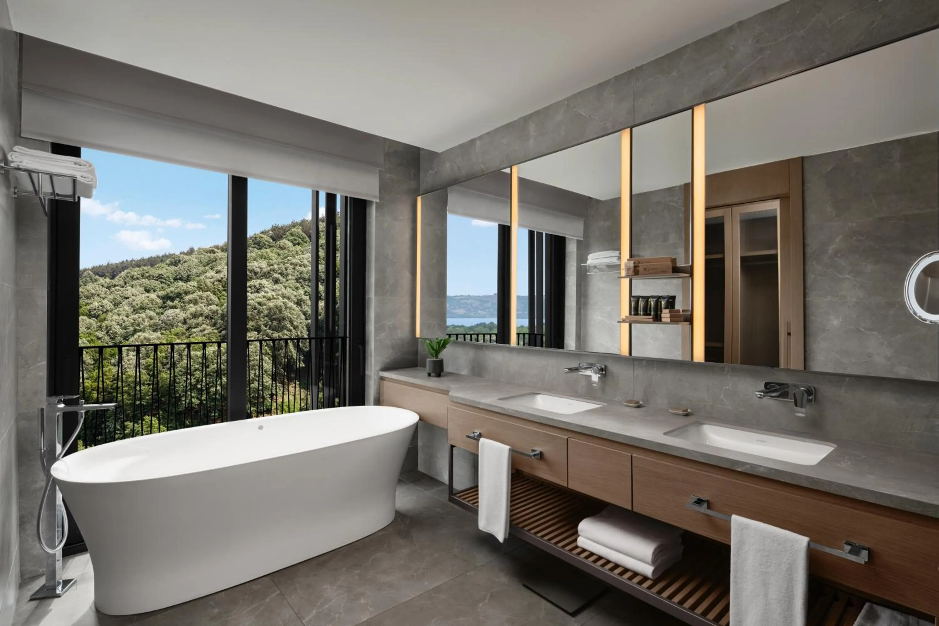 Bathroom in NG Enjoy