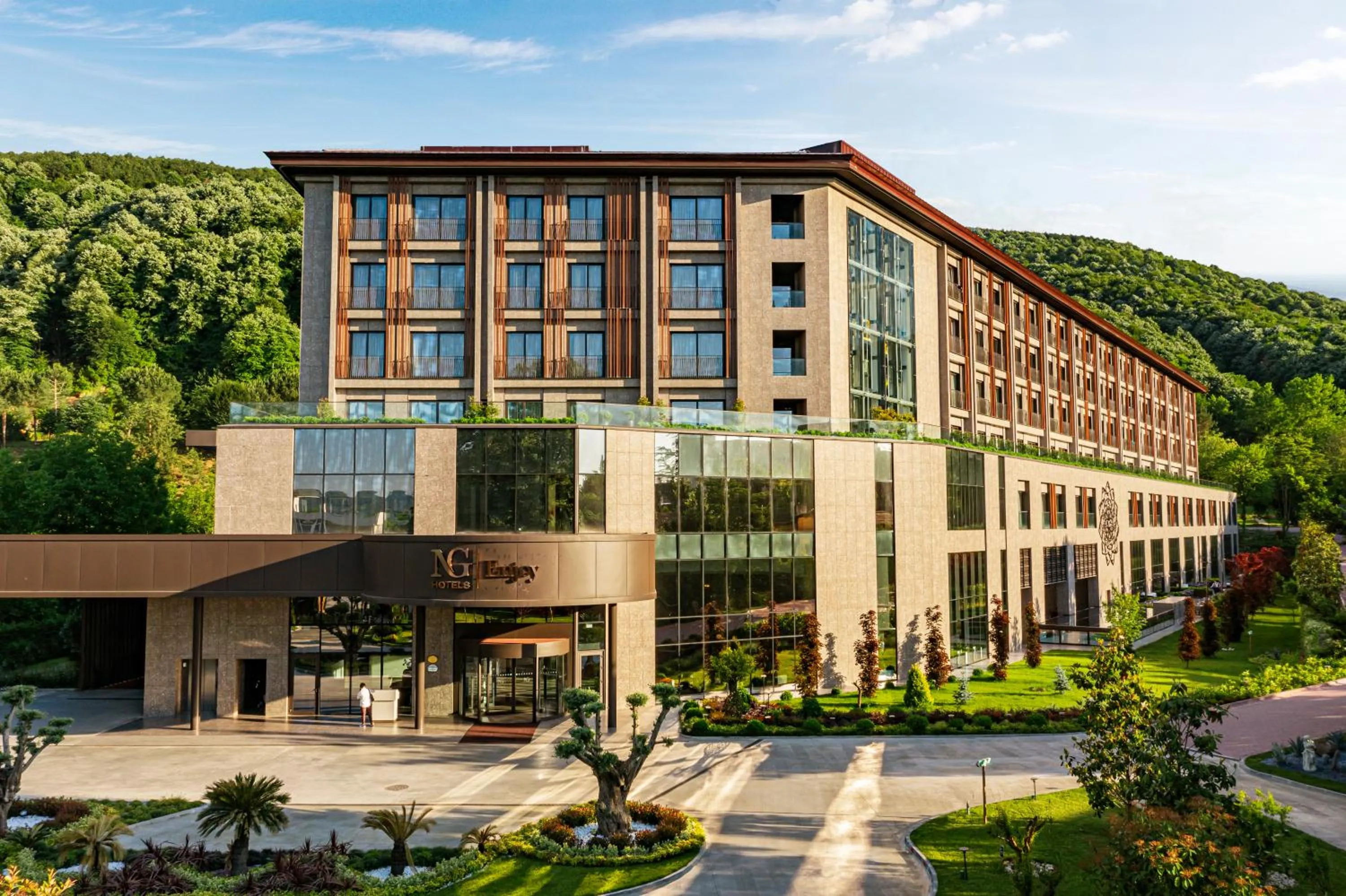 Property building in NG Enjoy