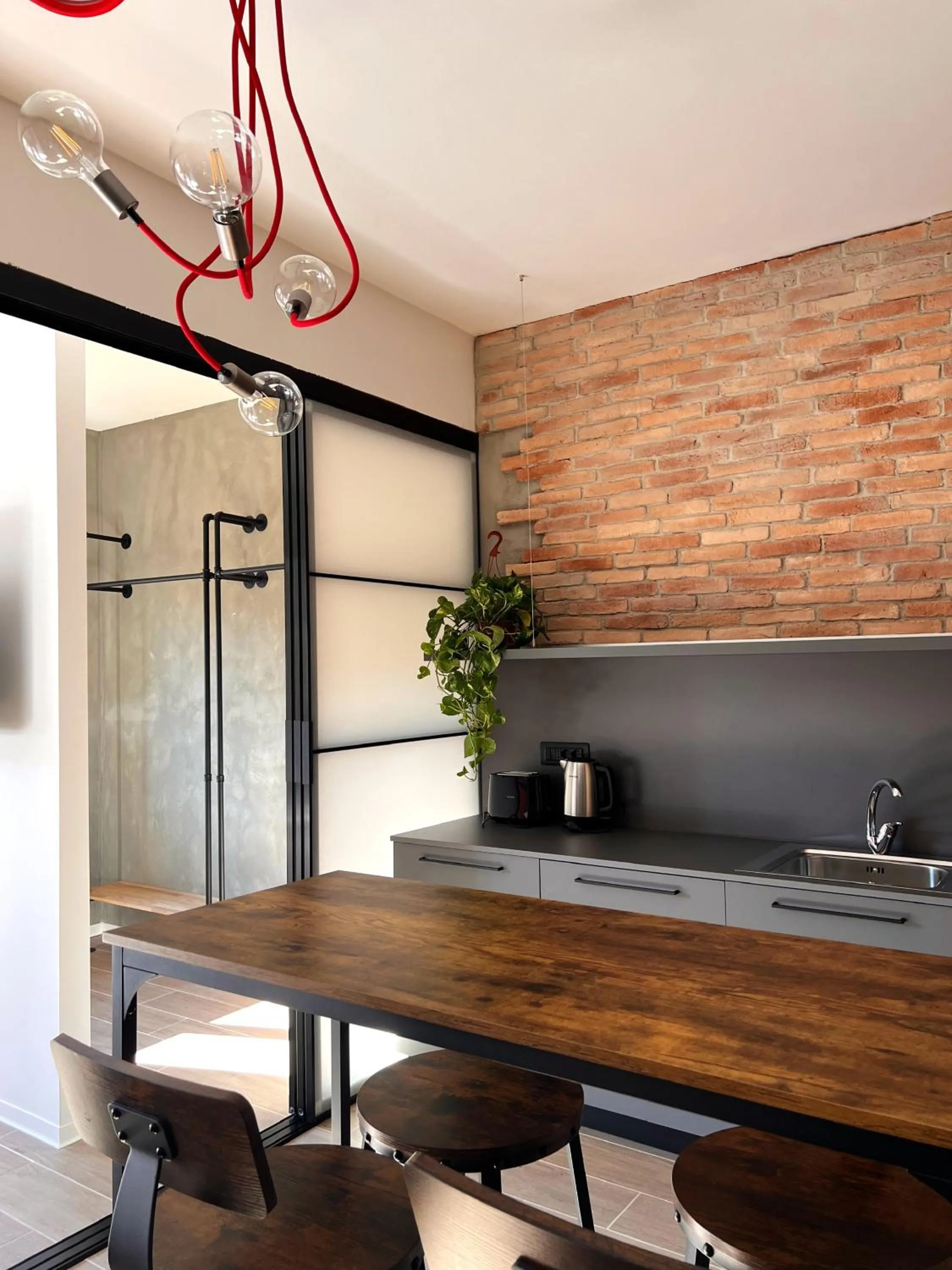 Kitchen or kitchenette in Hotello Trieste