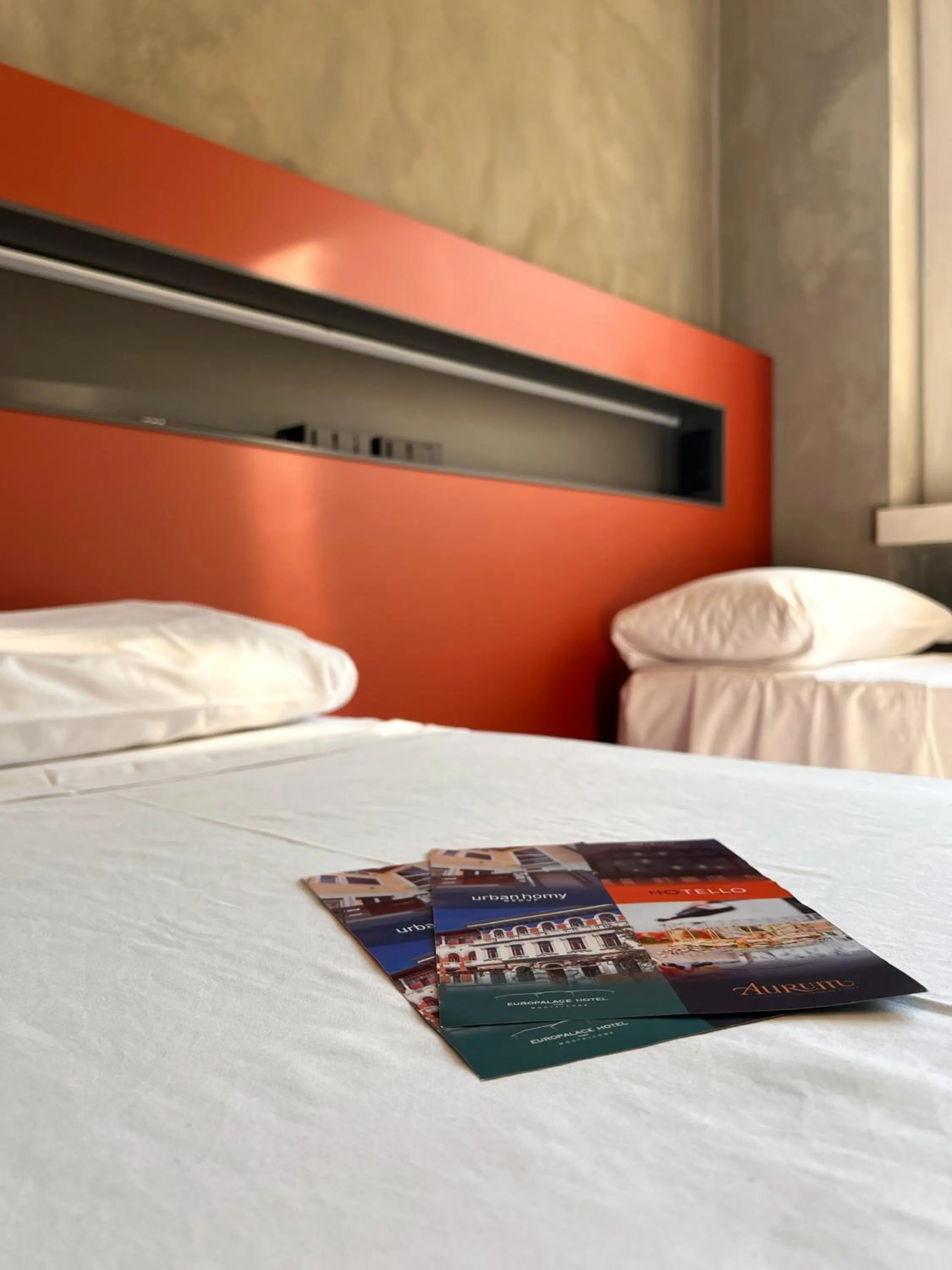 Bed in Hotello Trieste