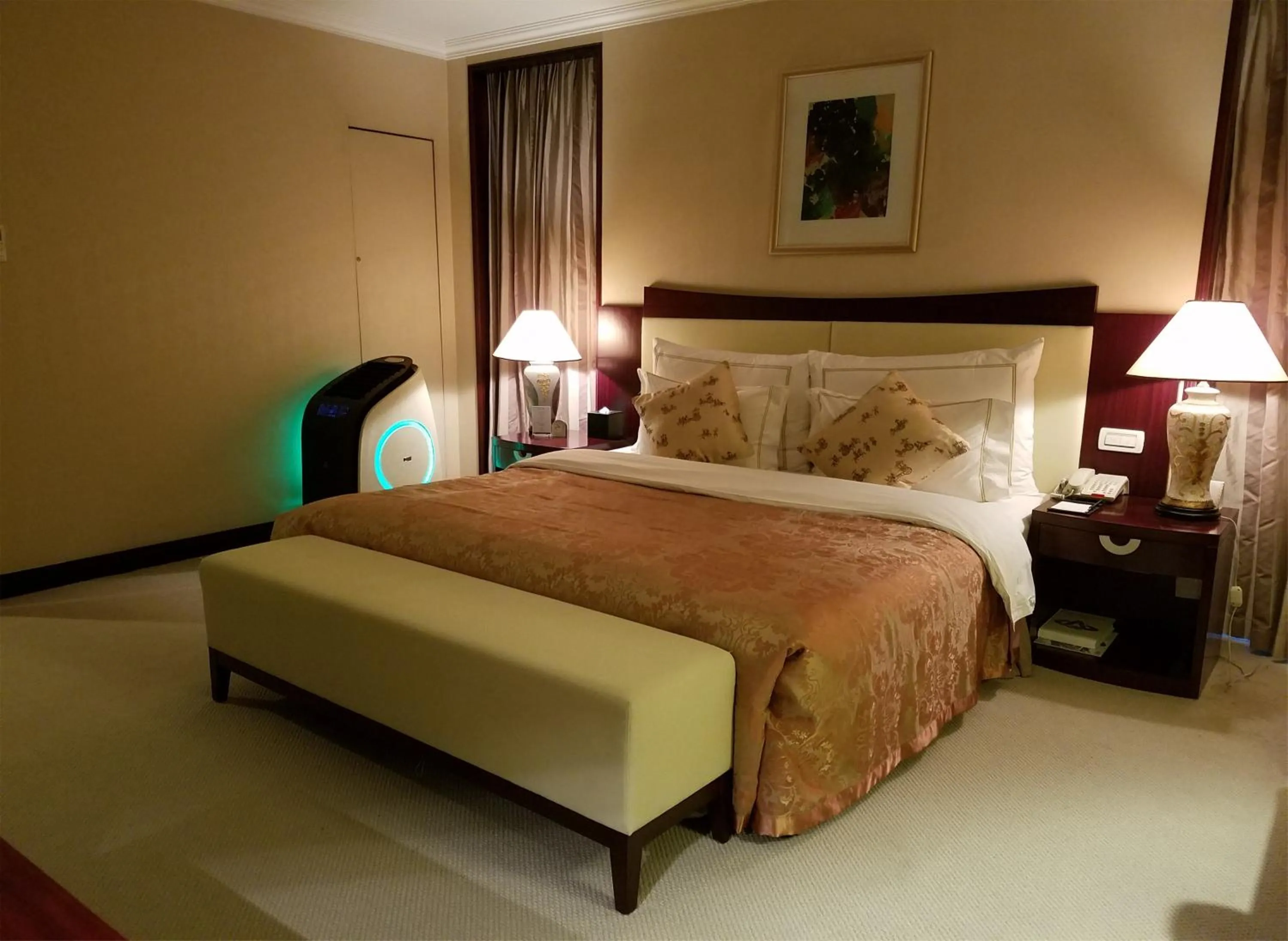 Bedroom in Jinjiang Fuyuan Hotel