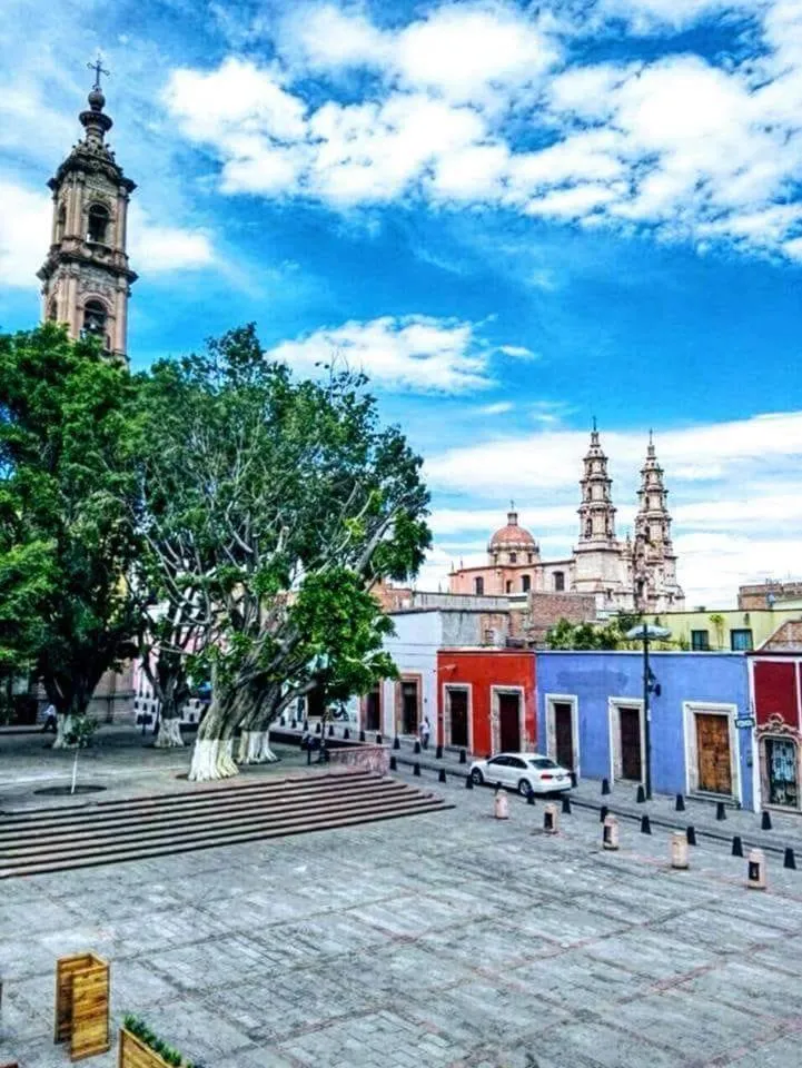 Nearby landmark in HEROS