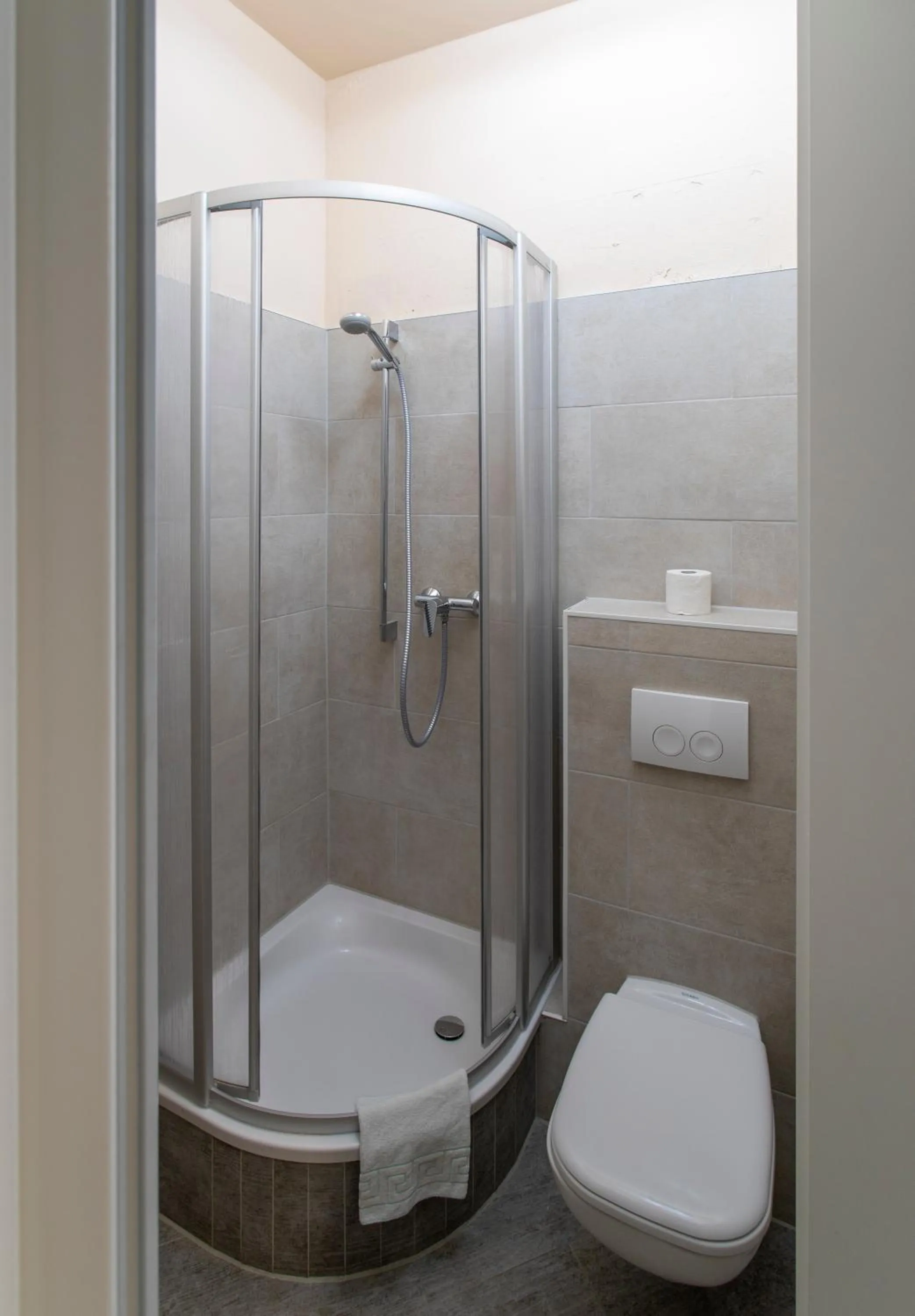 Bathroom in Hostel Mondpalast