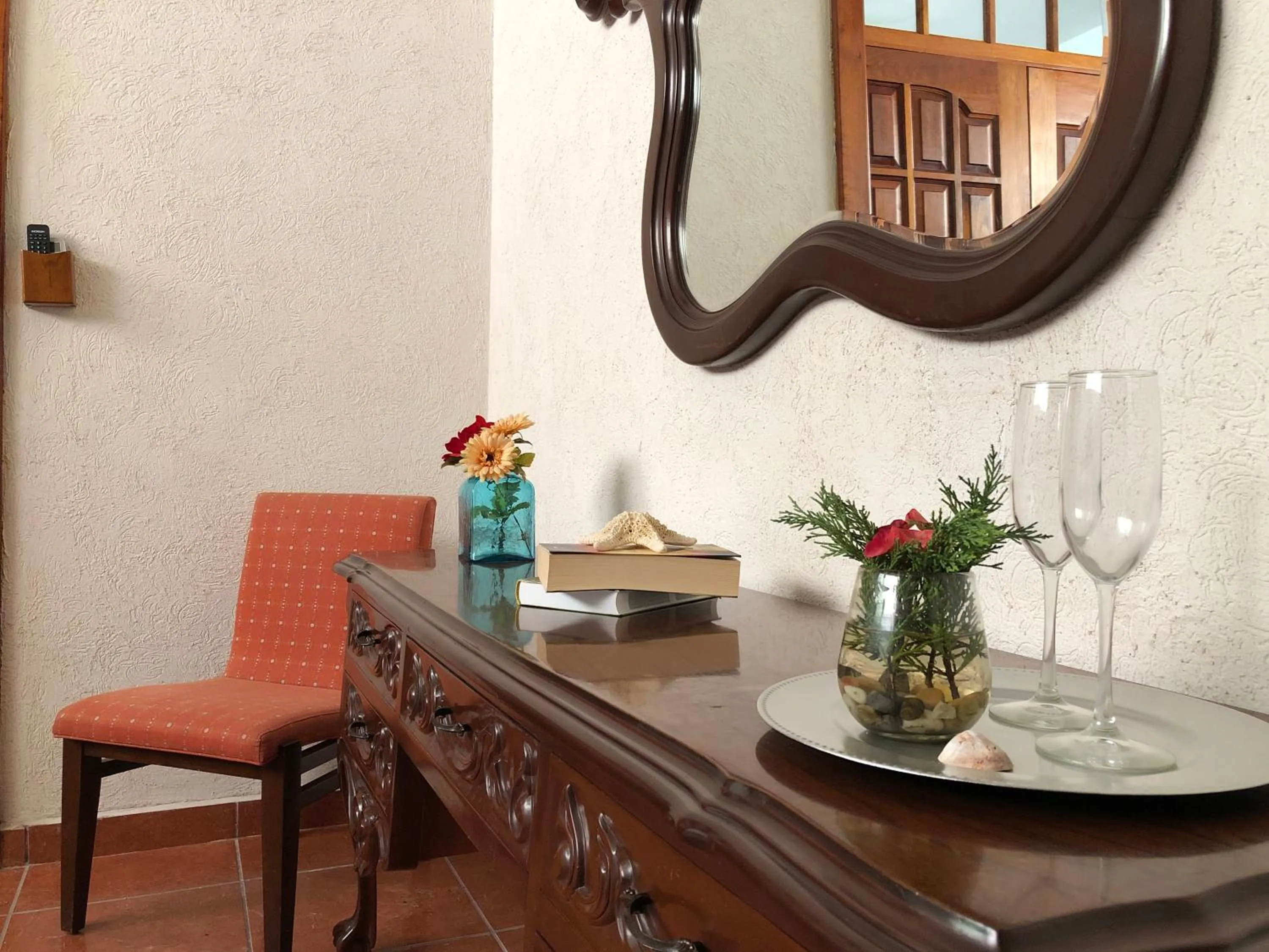 Seating area in Casa de la Aduana Hotel Boutique