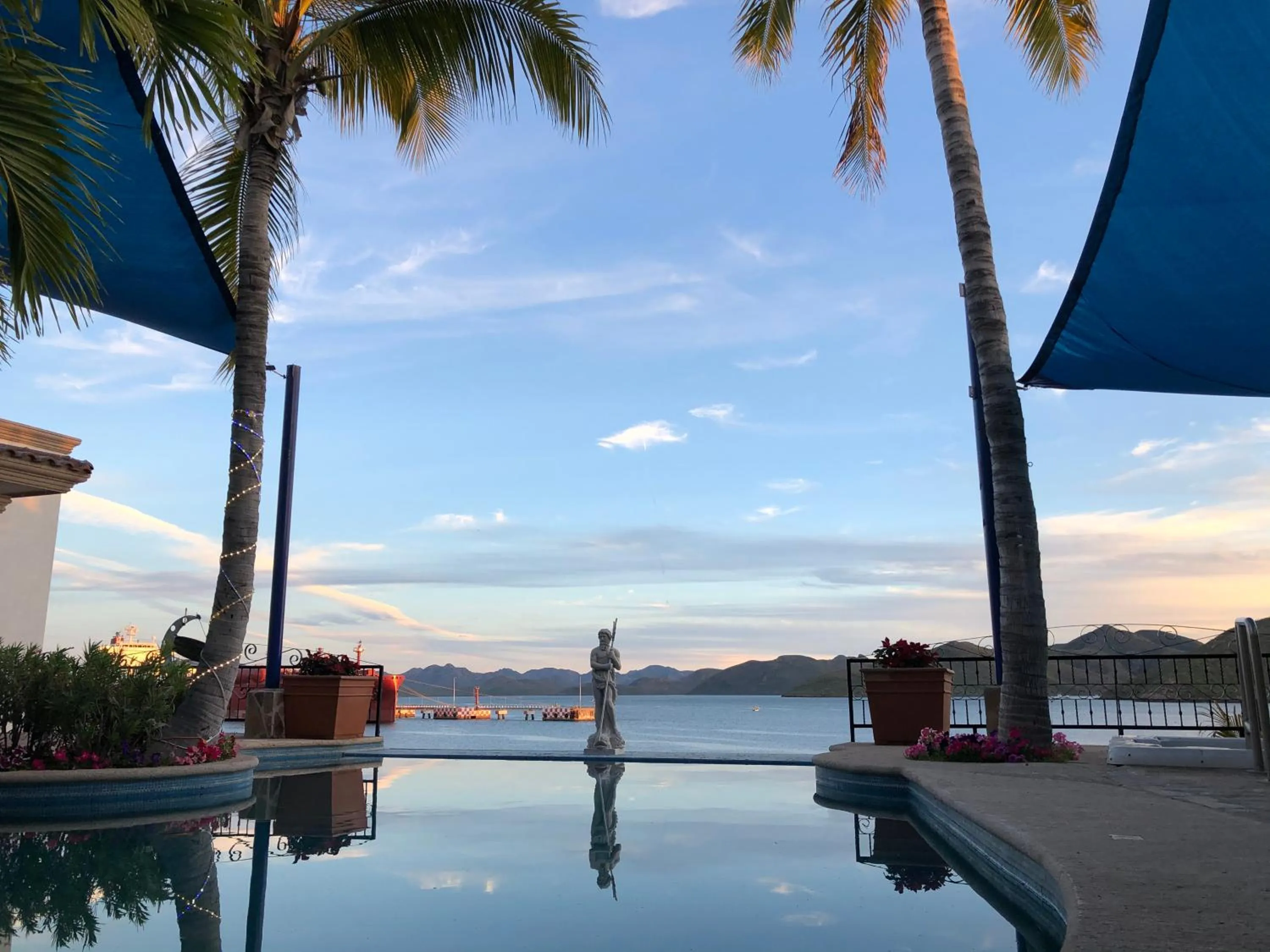Swimming pool in Casa de la Aduana Hotel Boutique