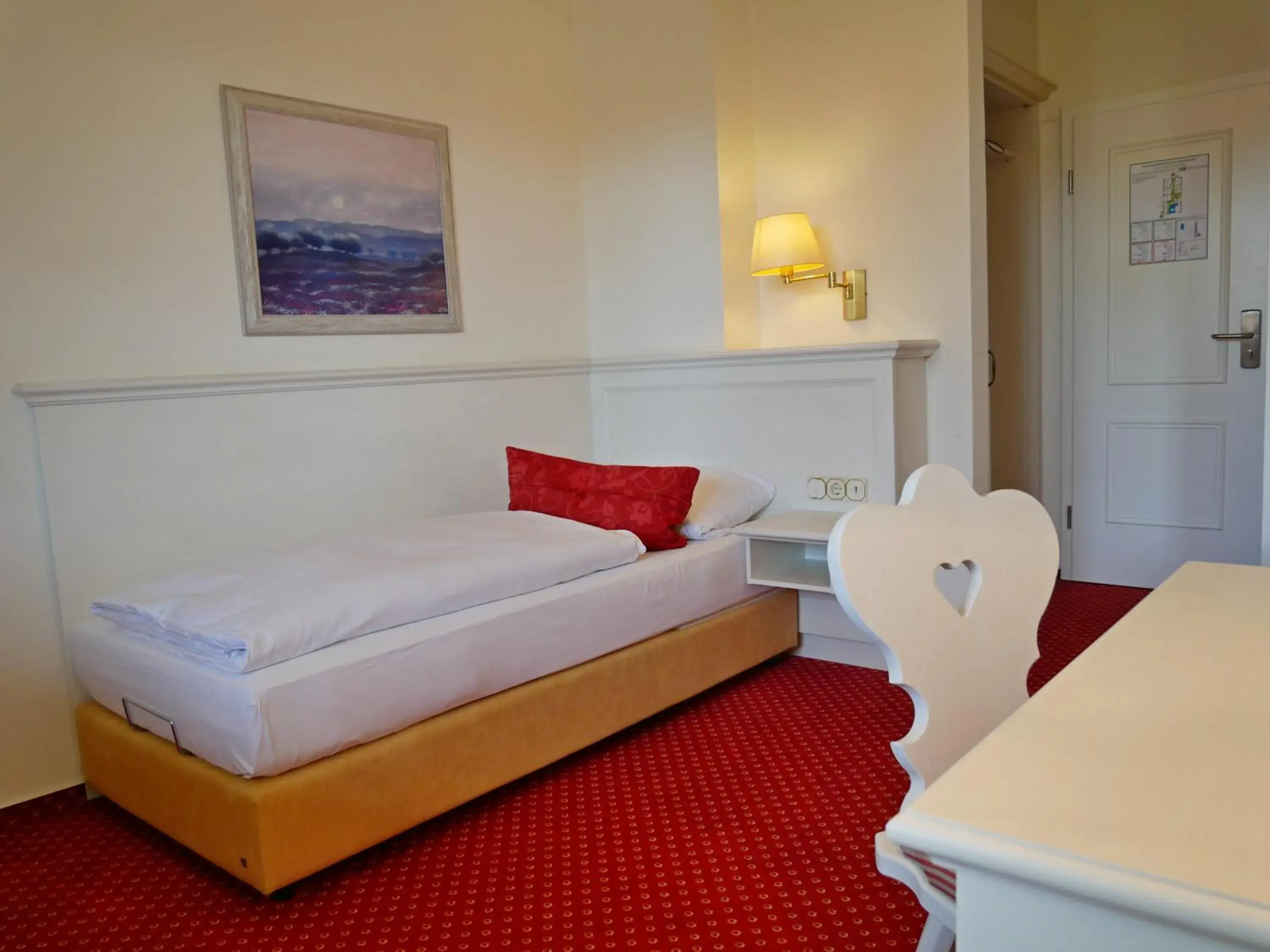 Standard Single Room - single occupancy in Landgasthof Hotel Hess Standard Single Room - single occupancy in Landgasthof Hotel Hess