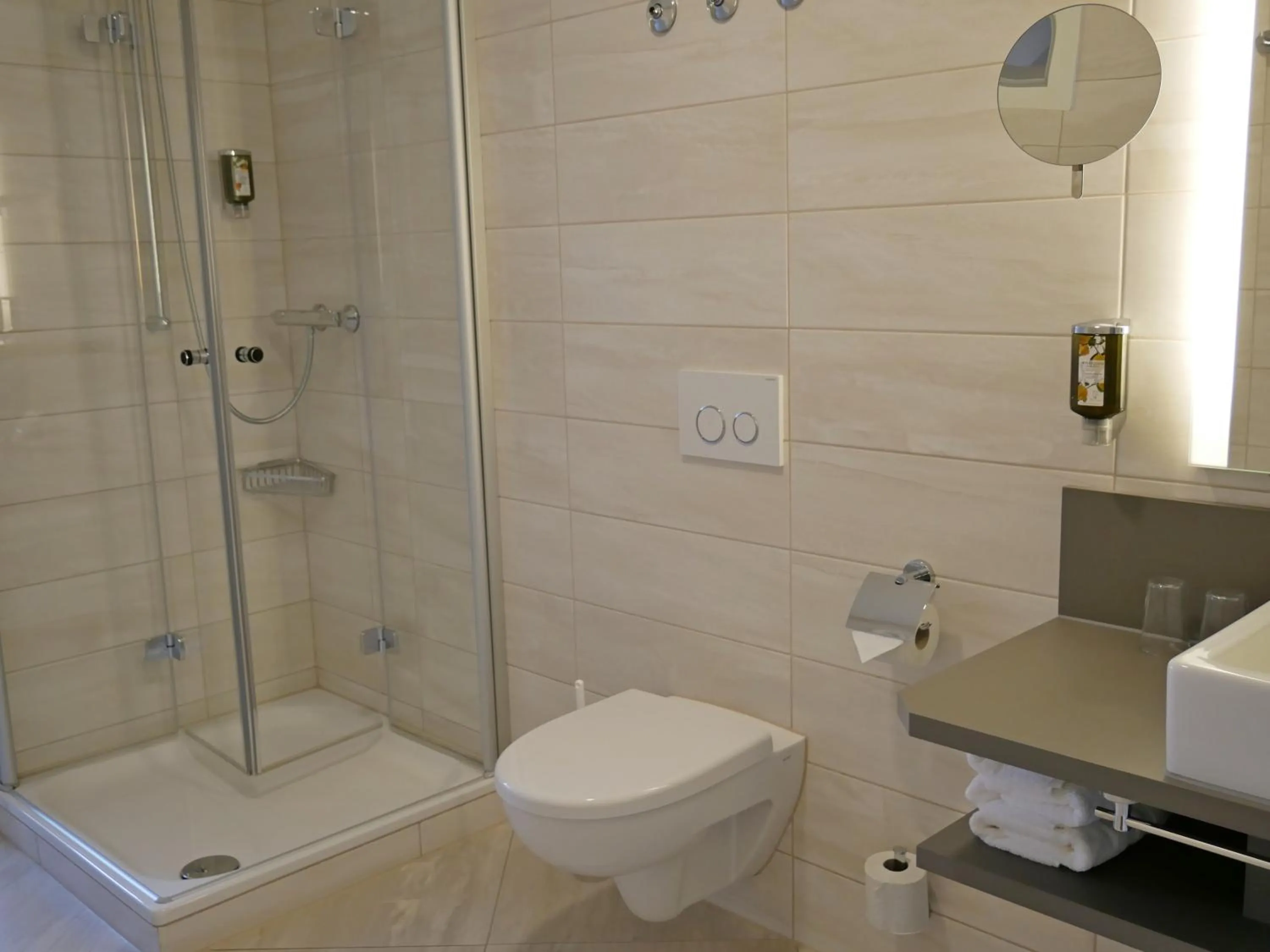 Bathroom in Landgasthof Hotel Hess