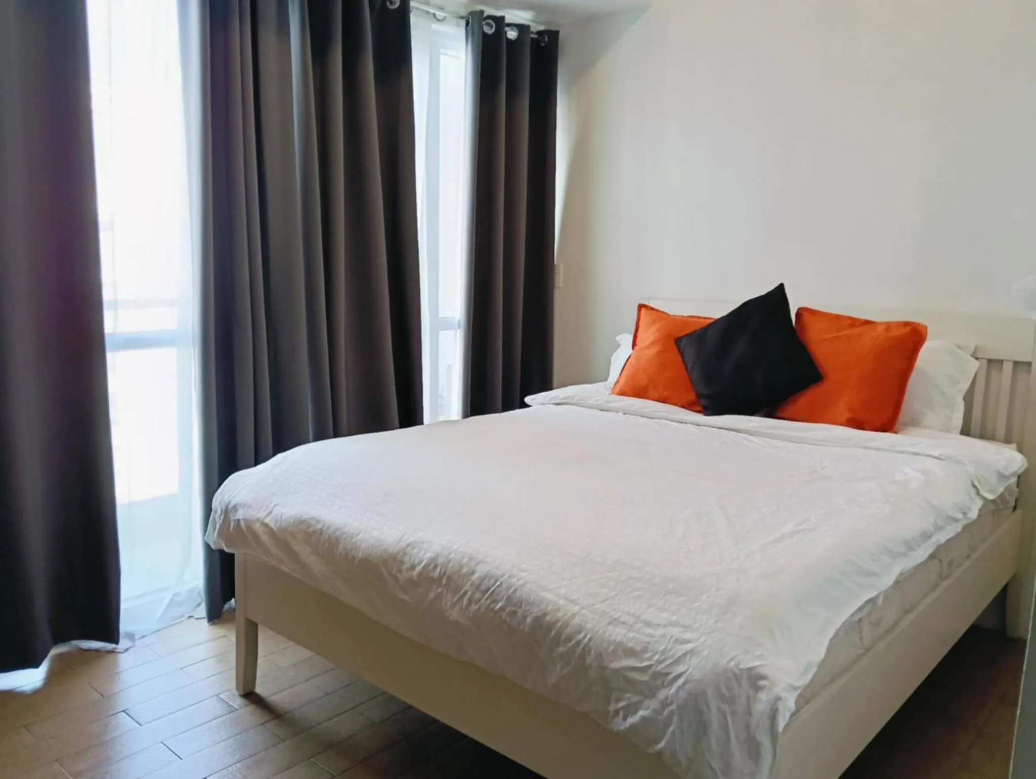 Bed in 81 Newport Boulevard Cluster 4 - 8F across NAIA Airport, Terminal 3