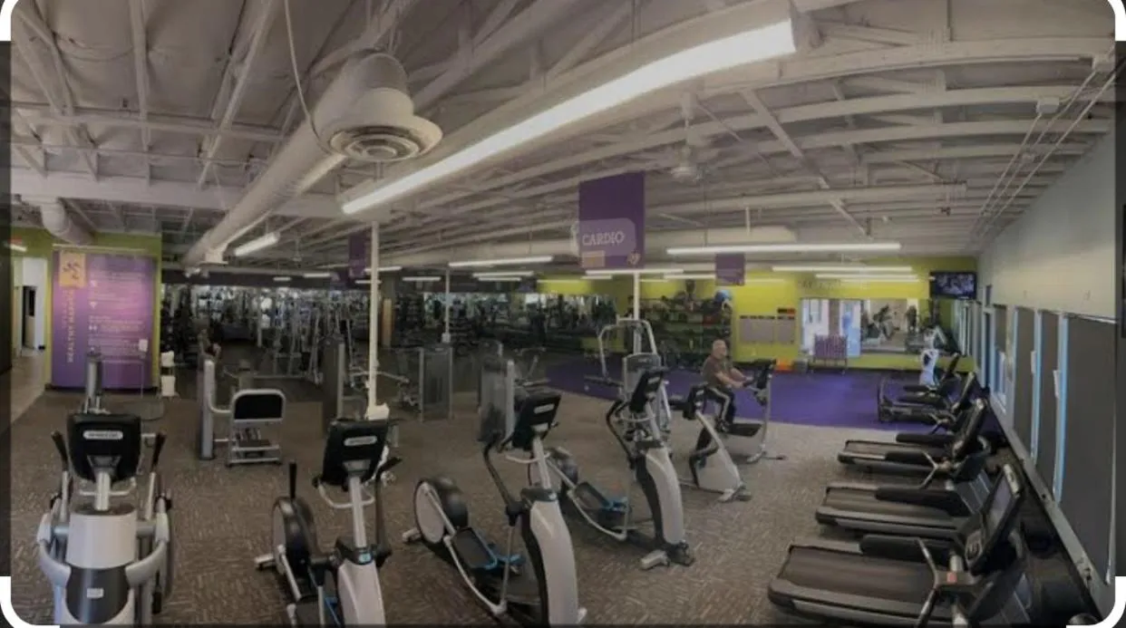 81 Newport Boulevard Cluster 4 - 8F across NAIA Airport, Terminal 3