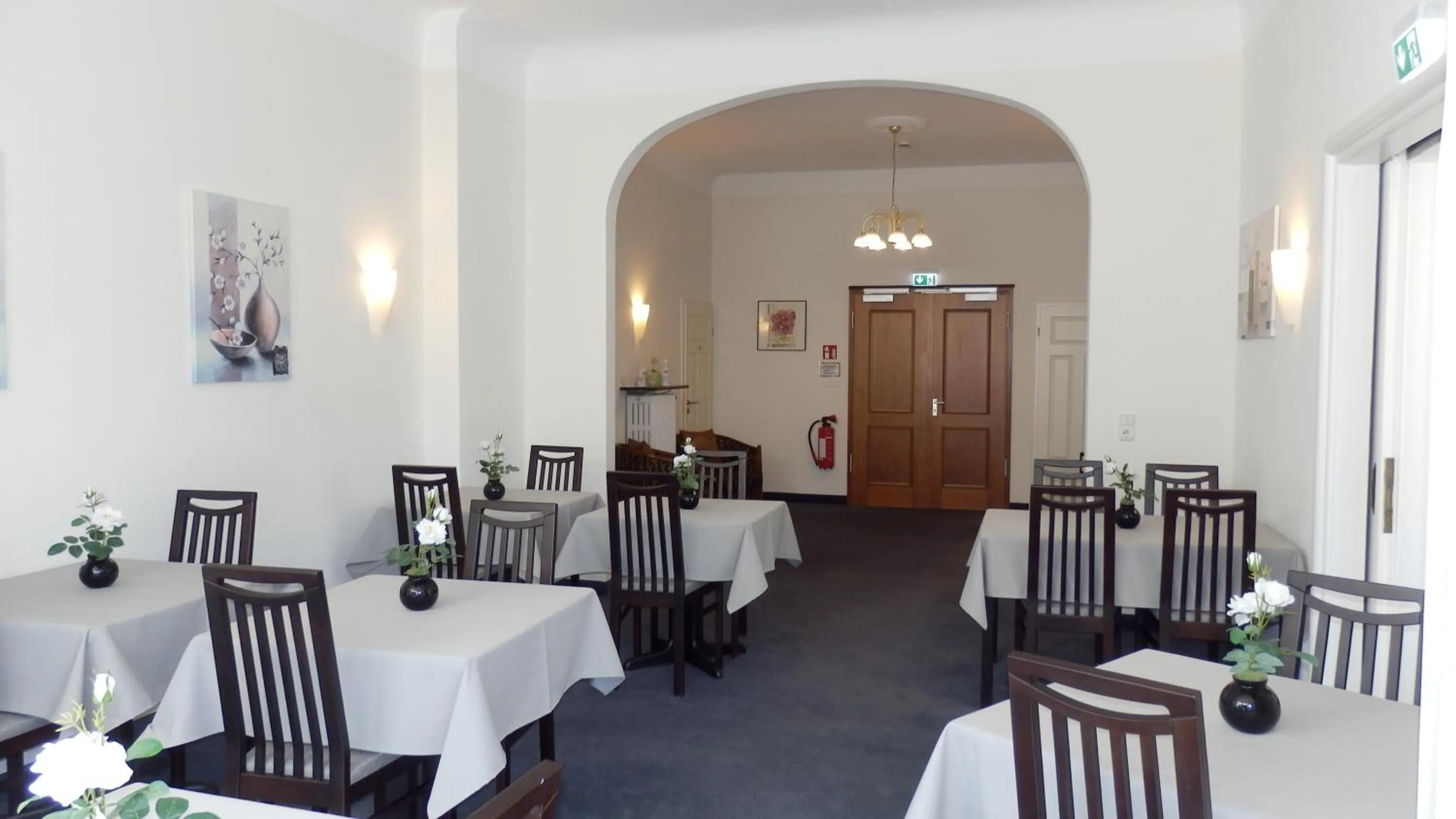 Dining area in Hotel Bellevue