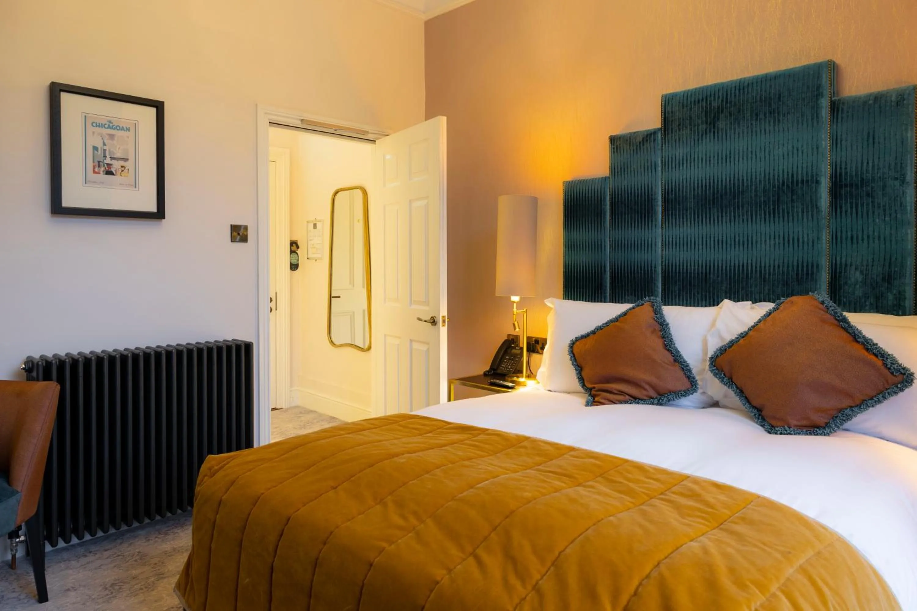 Bedroom, Bed in Number 31