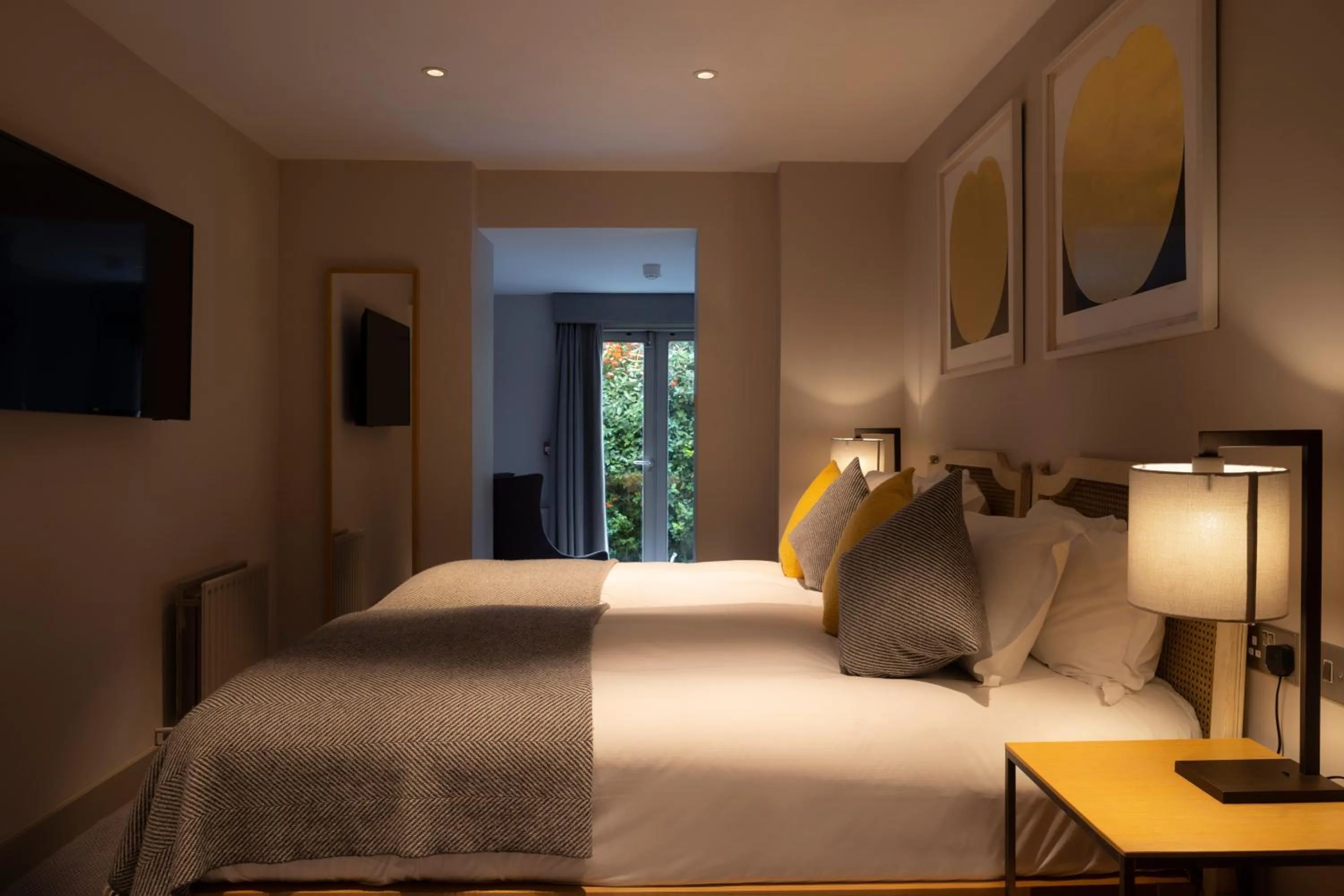 Bedroom, Bed in Number 31