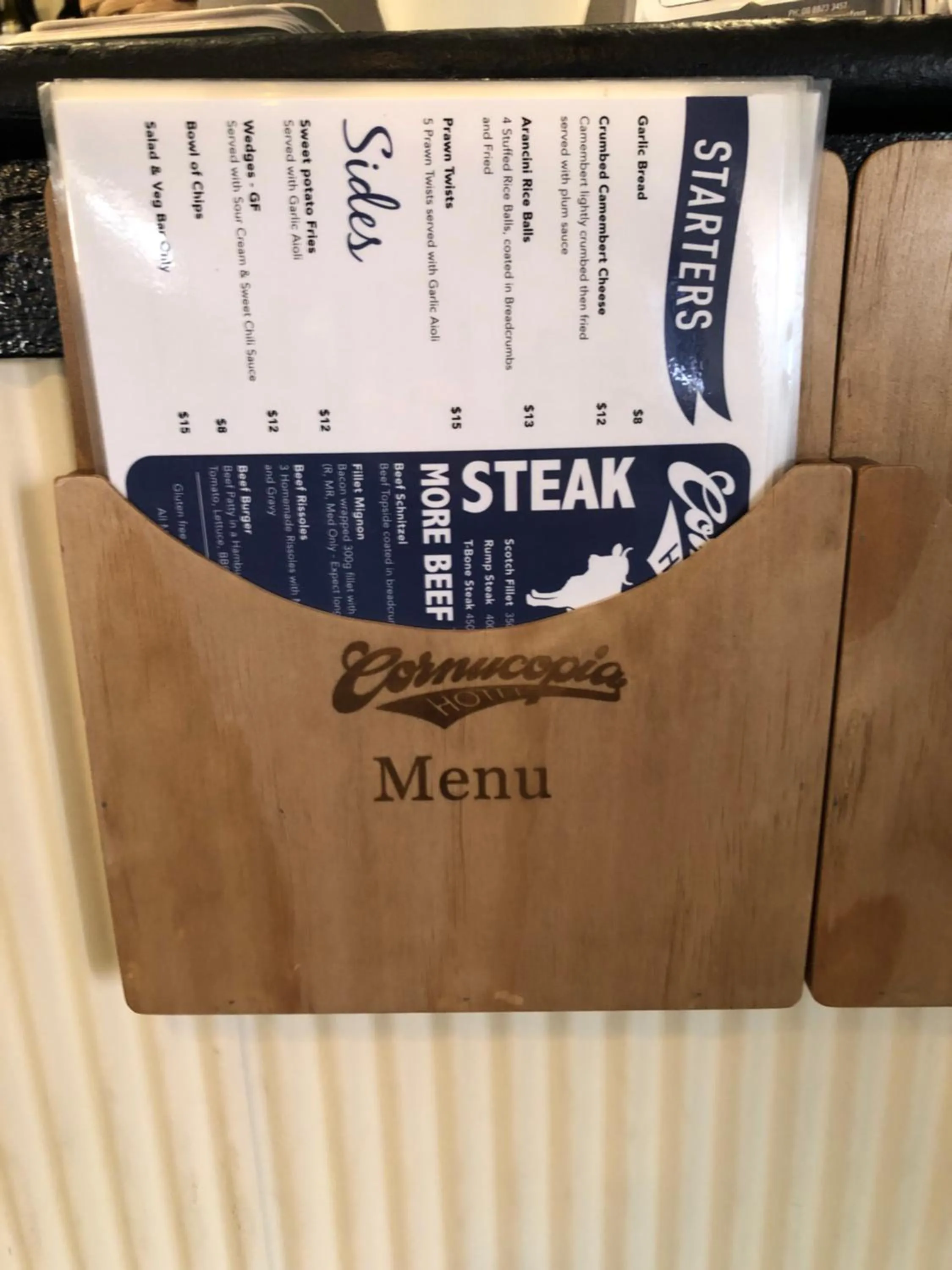 Food and drinks in Cornucopia hotel