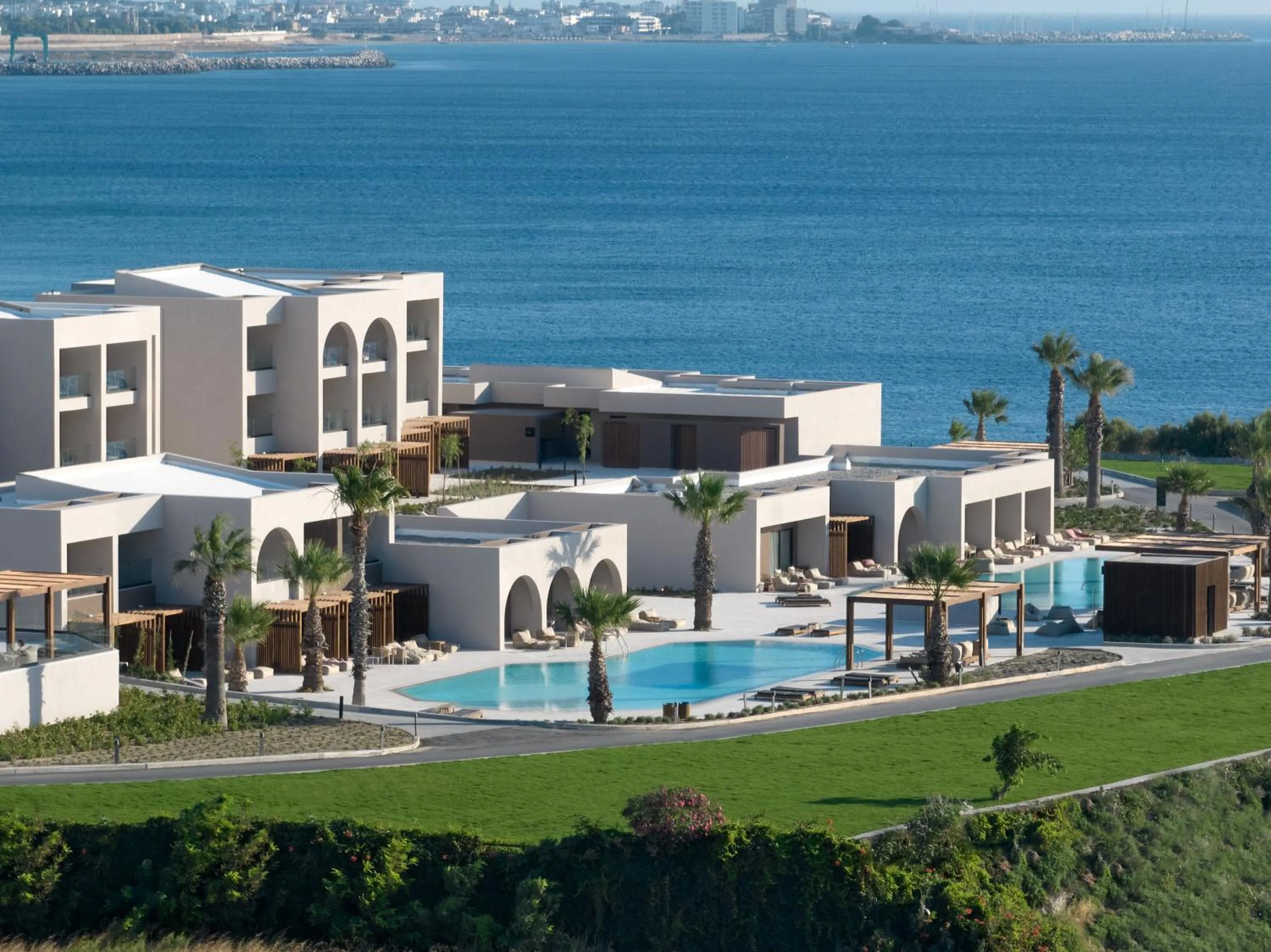 Property building in Elissa Lifestyle Beach Resort - Adults Only