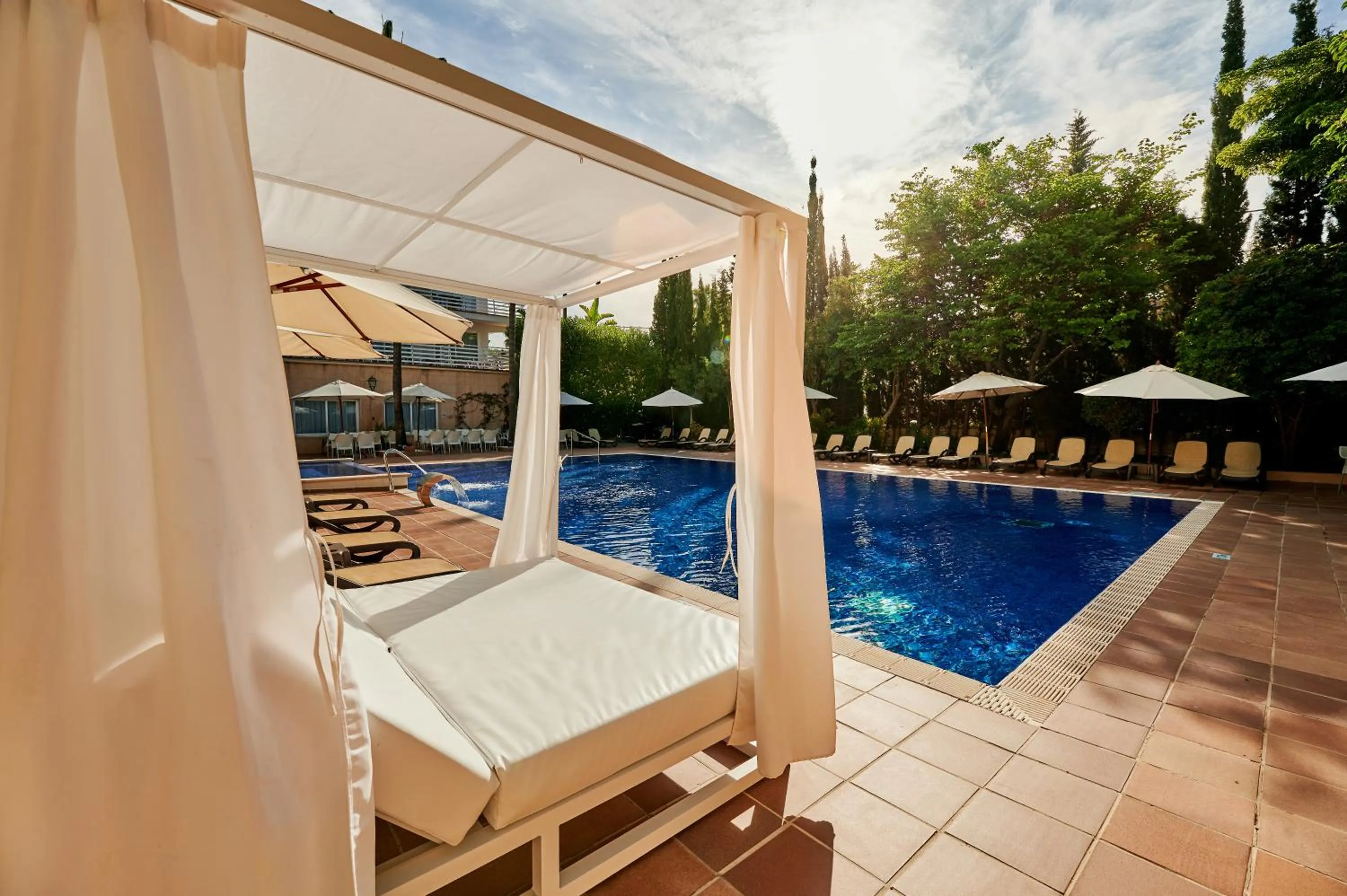 Swimming pool in Oberoy - Adults Only