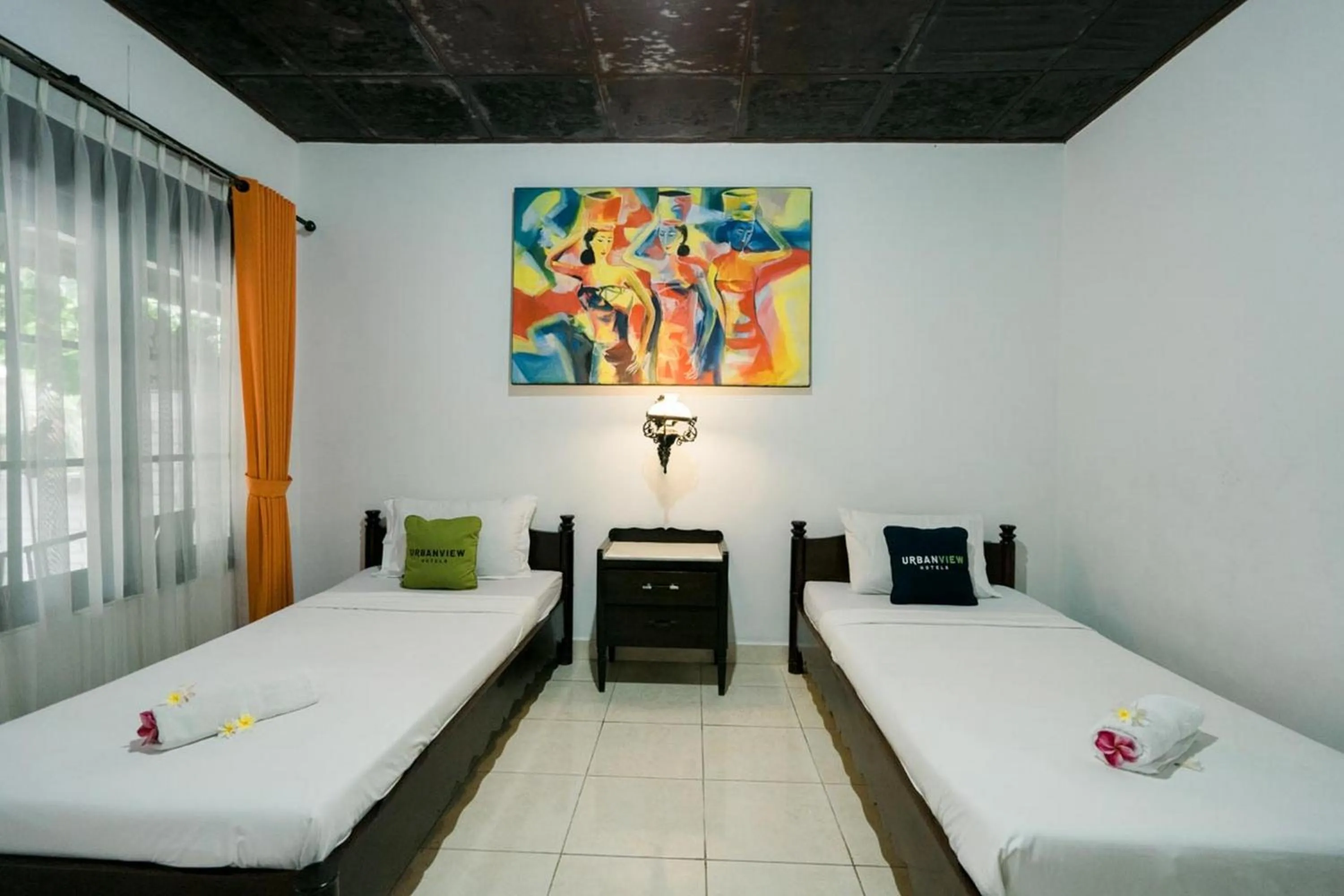 Bed in Urbanview Hotel Ananda Beach Sanur