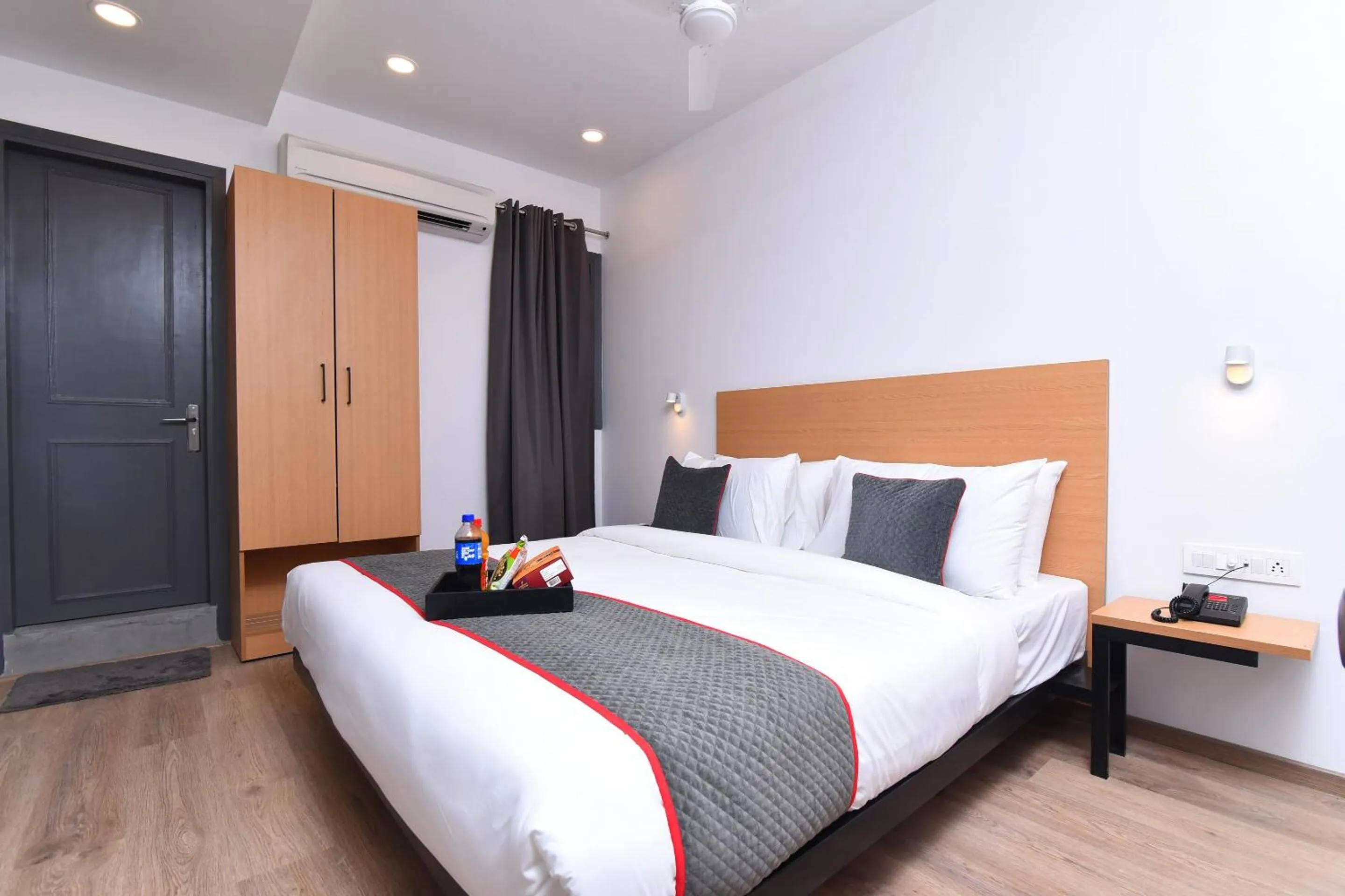 Bedroom, Bed in Townhouse Rudra Inn Near Chhatarpur Metro Station