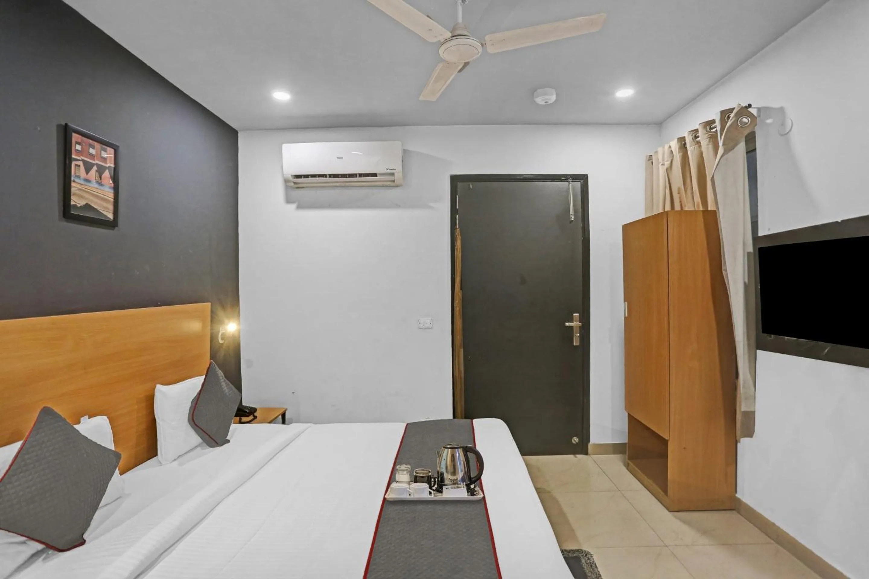 Bedroom, Bed in Townhouse Nangal Raya Pankha Road