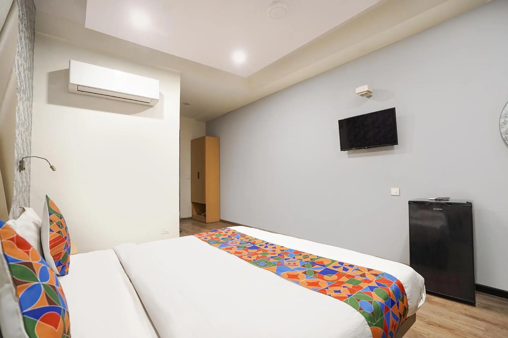 Bed in FabHotel Royale 30