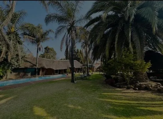 Garden in Aero Airport Lodge