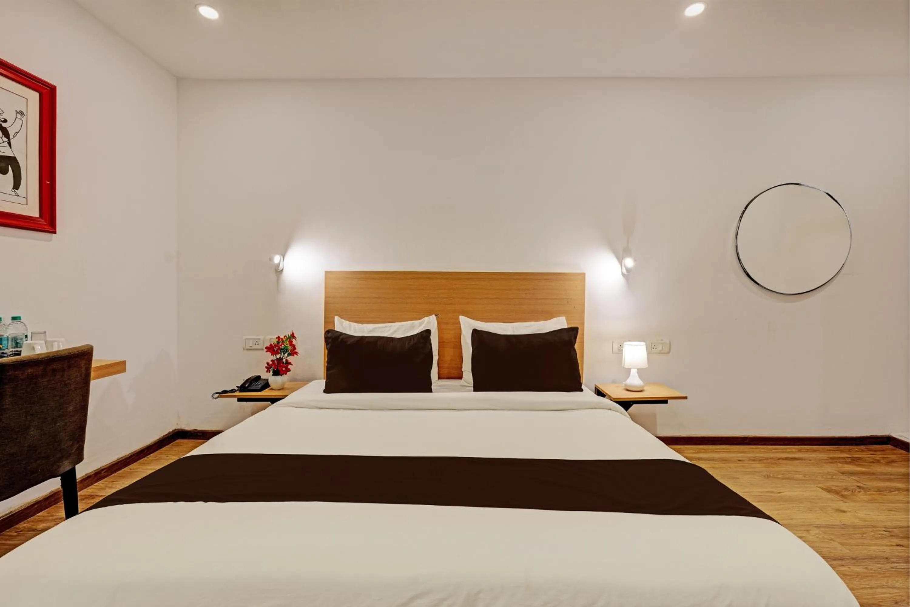 Bedroom, Bed in Super Townhouse Ramamurthy Nagar Formerly Navya International