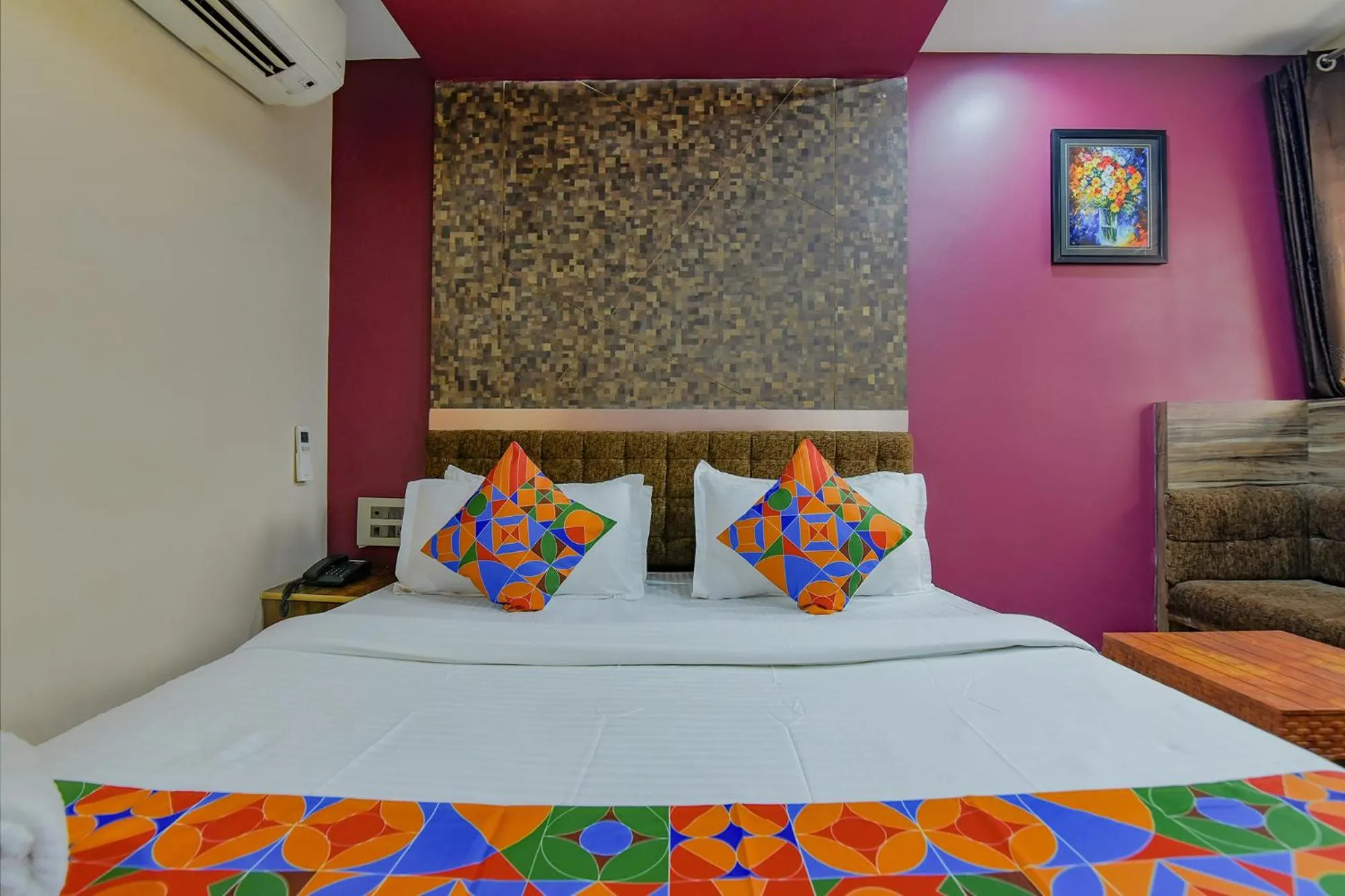 Bed in FabHotel Middleton Desire - Nr Niladri Vihar Square