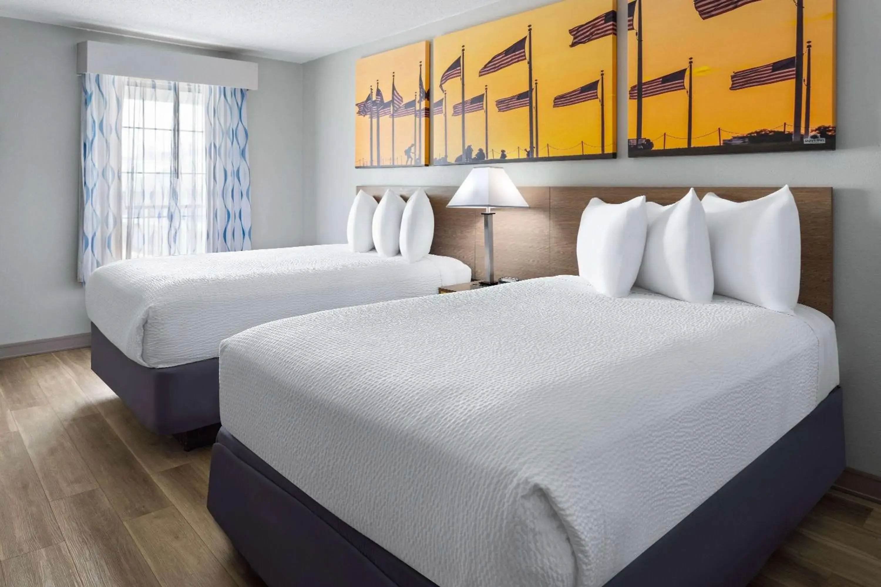 Double Room with Two Double Beds - Smoking in Days Inn by Wyndham Americus Double Room with Two Double Beds - Smoking in Days Inn by Wyndham Americus