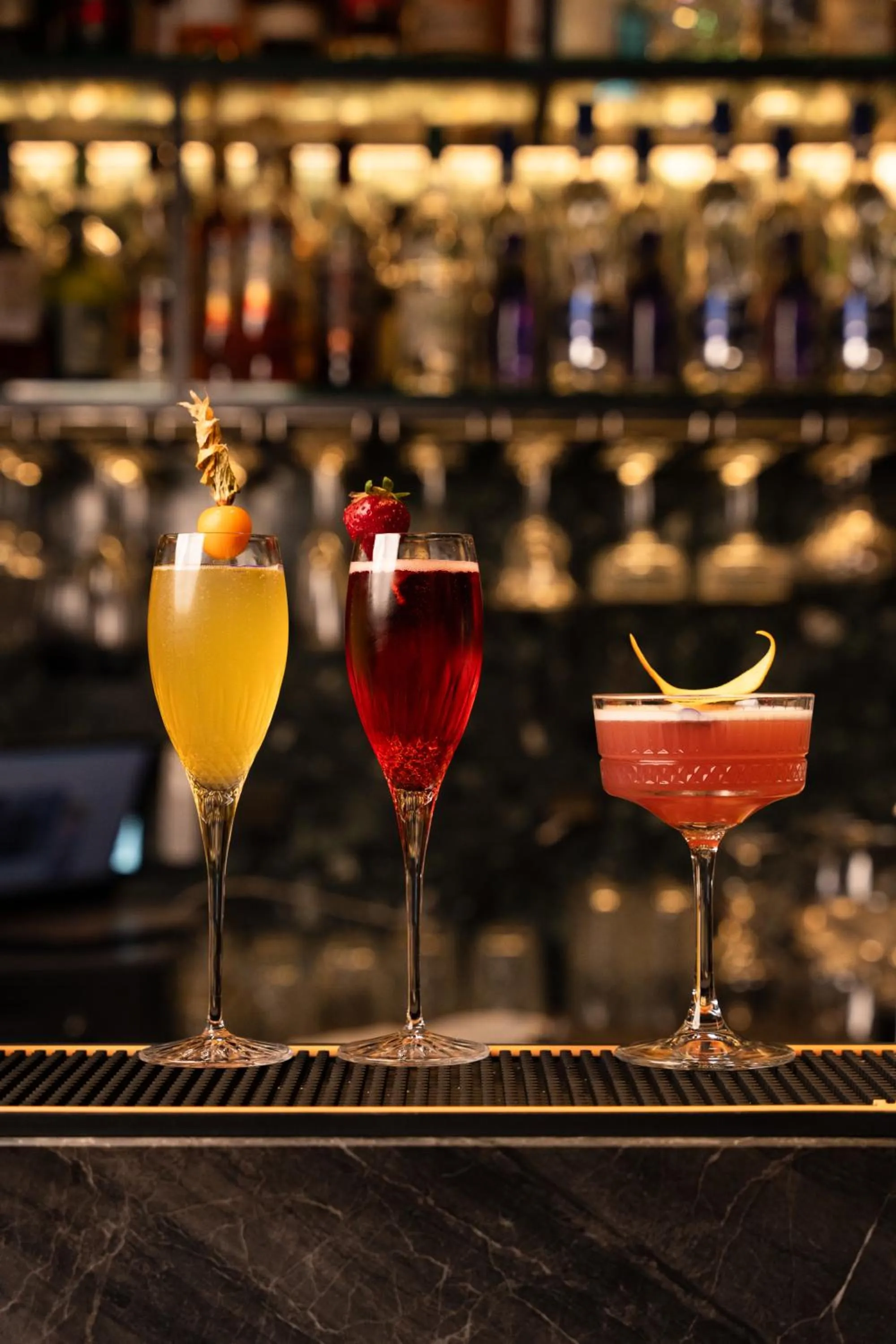 Restaurant/places to eat in SAY HOTEL