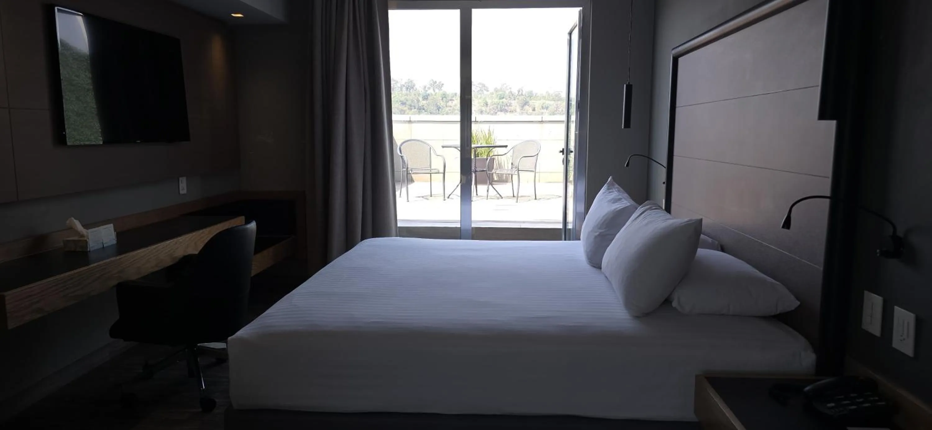 Bed in Ramada by Wyndham Mexico City Santa Fe
