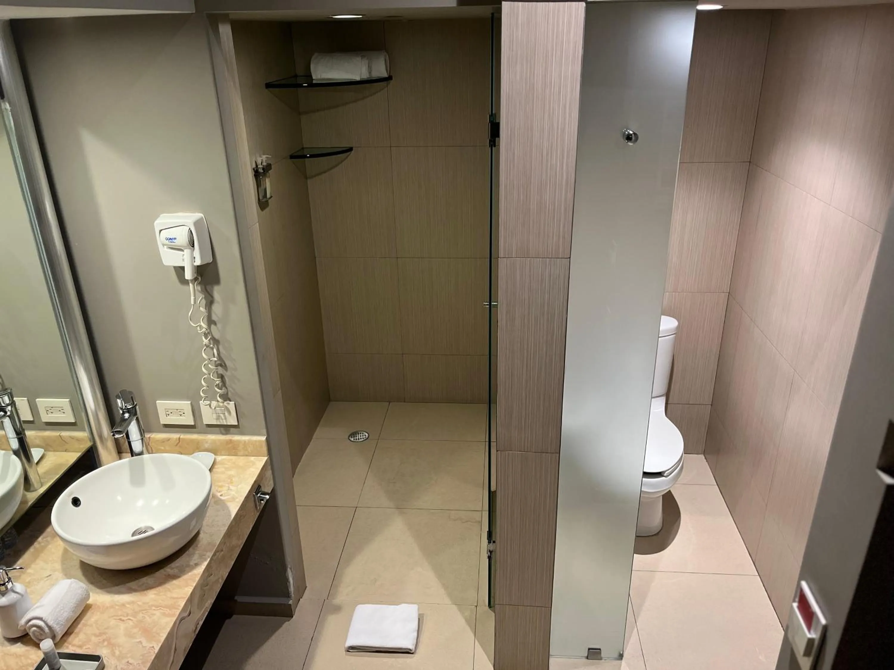 Bathroom in Ramada by Wyndham Mexico City Santa Fe