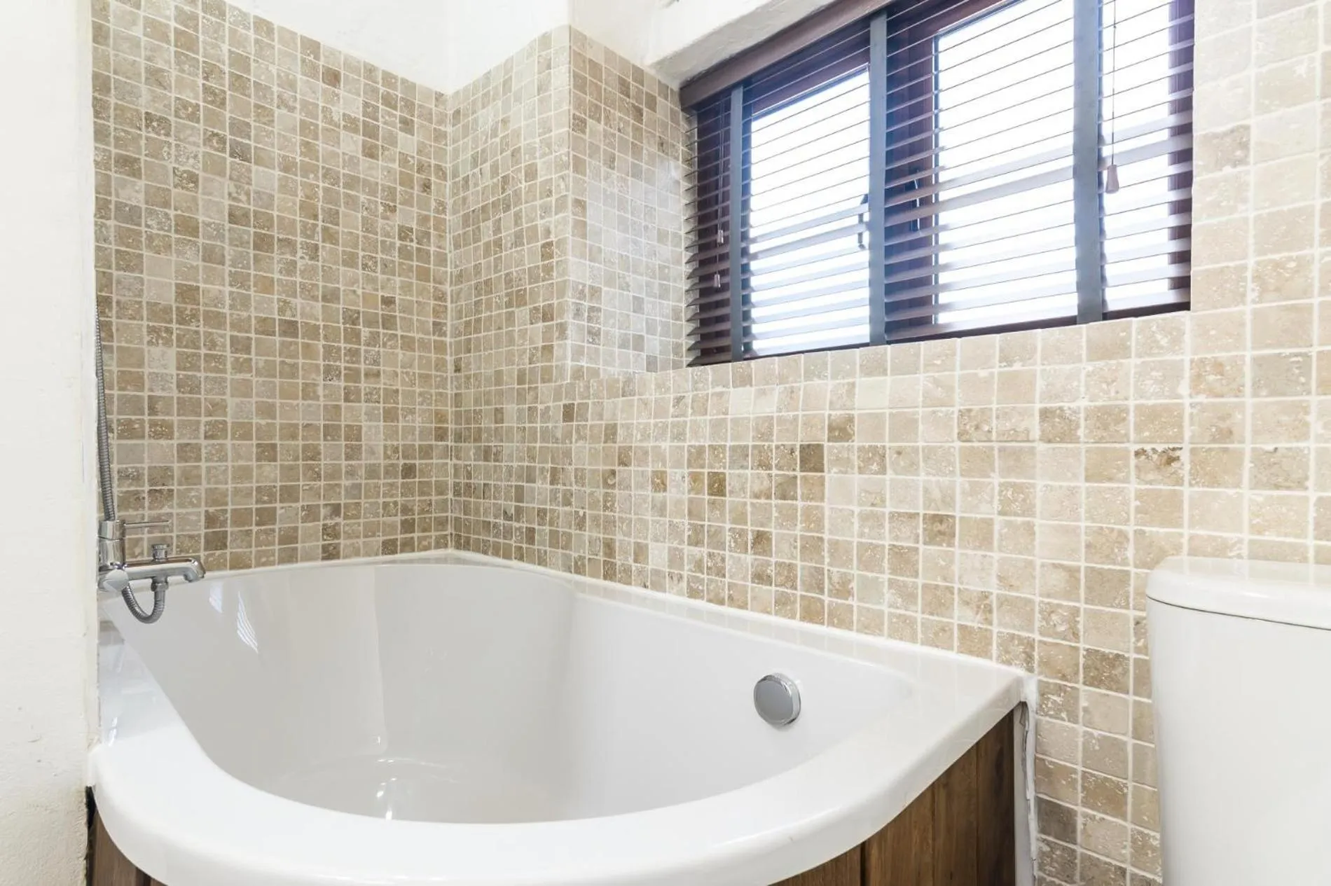 Floor plan in Foxglove - Luxurious Barn Conversion - Blossom Farm