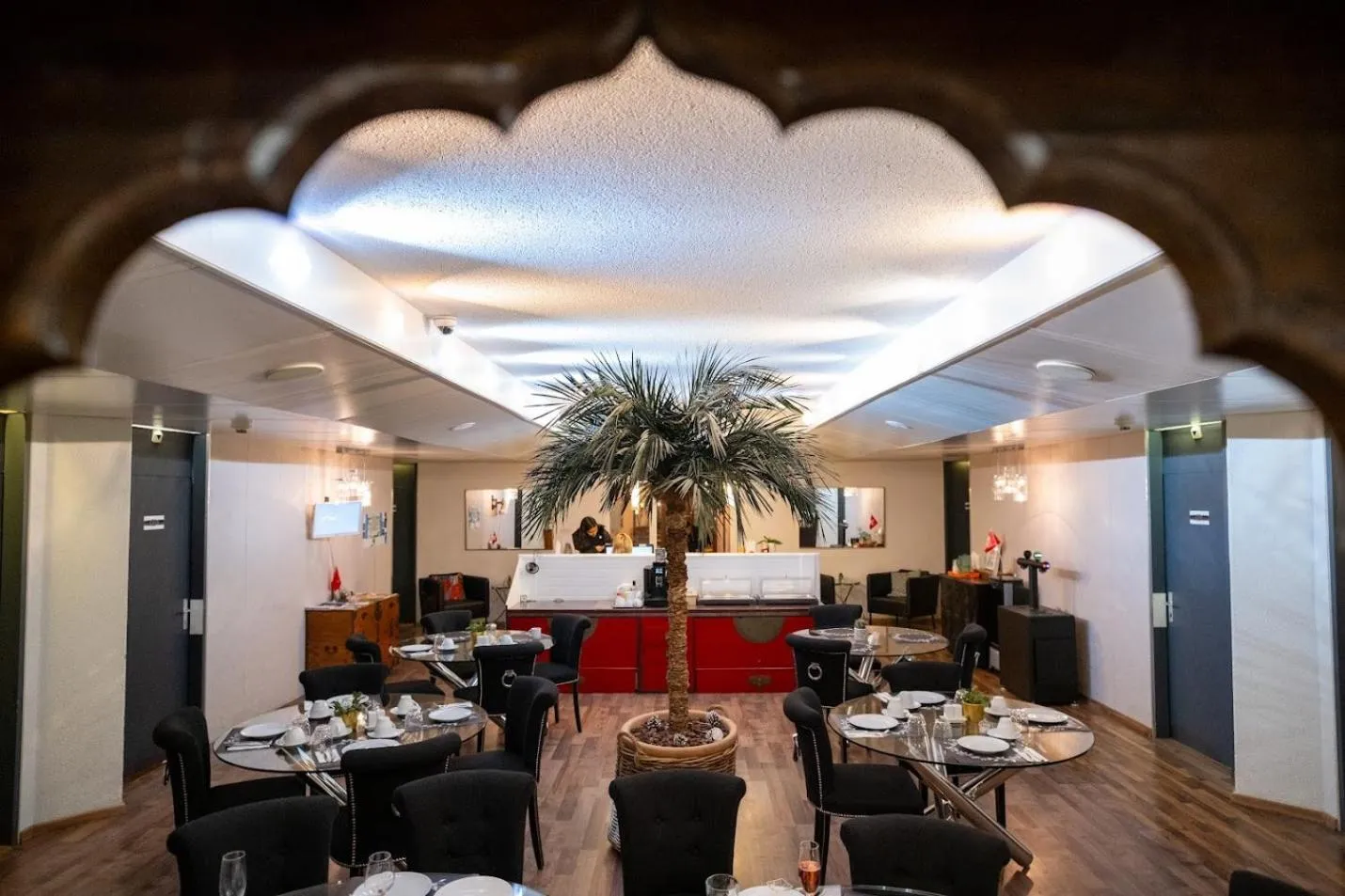 Dining area in Hotel Les Arcades