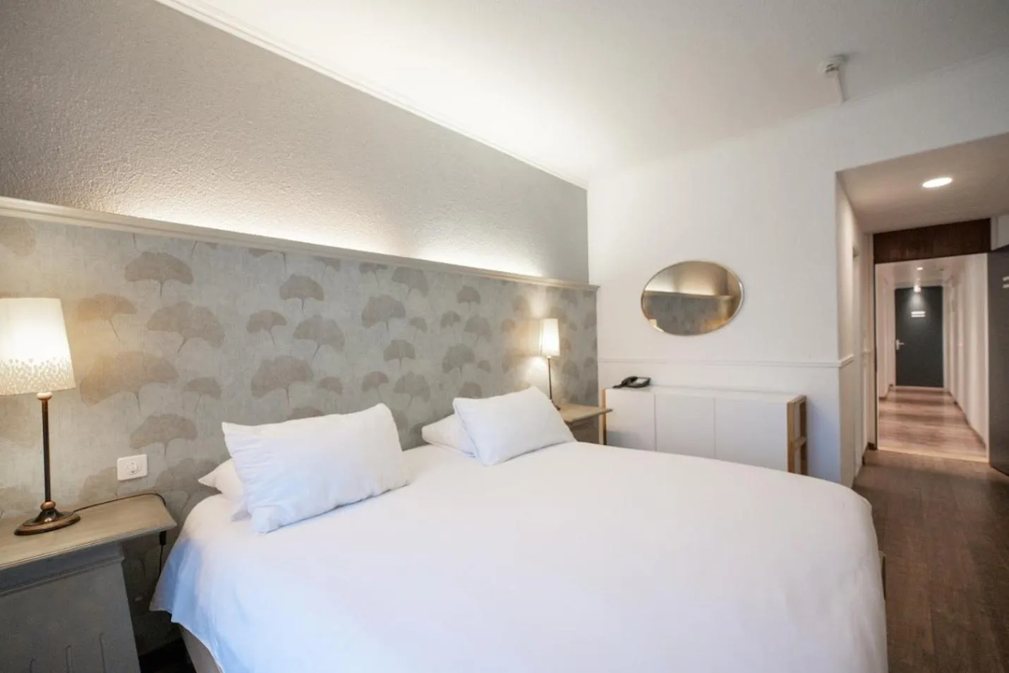 Photo of the whole room, Bed in Hotel Les Arcades