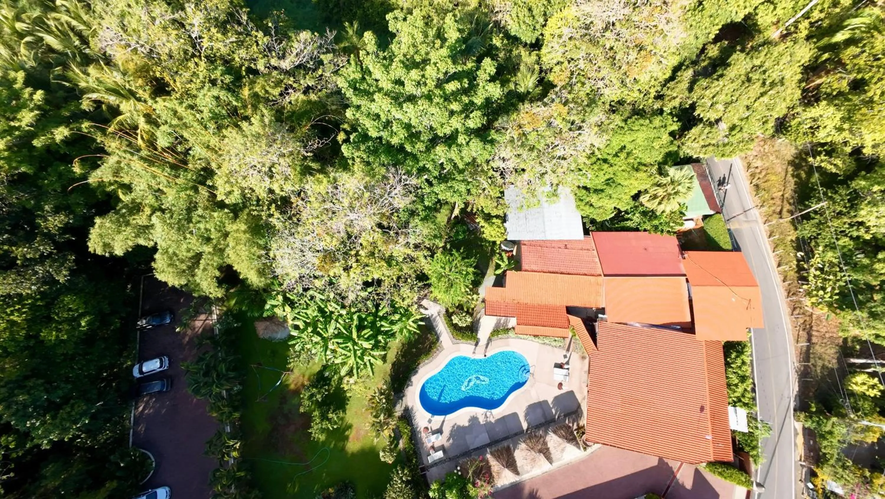 Property building in Hotel Playa Espadilla & Gardens