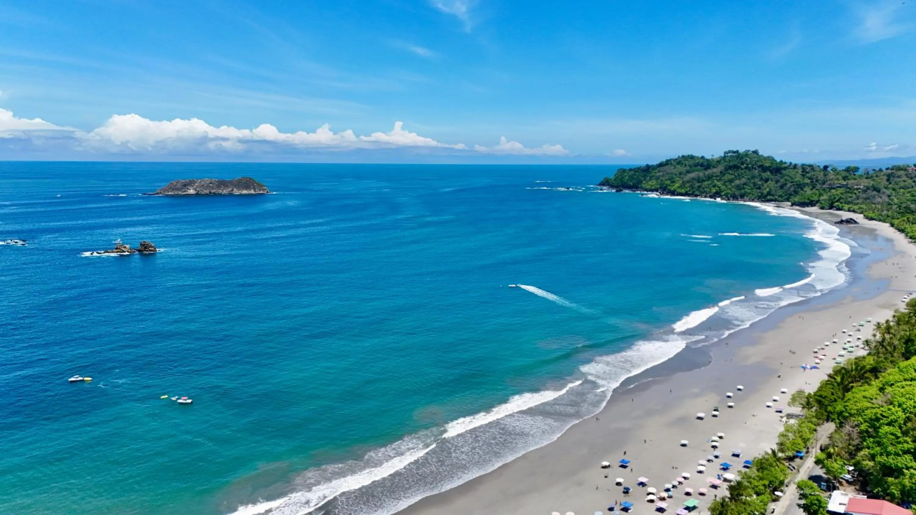 Beach in Hotel Playa Espadilla & Gardens