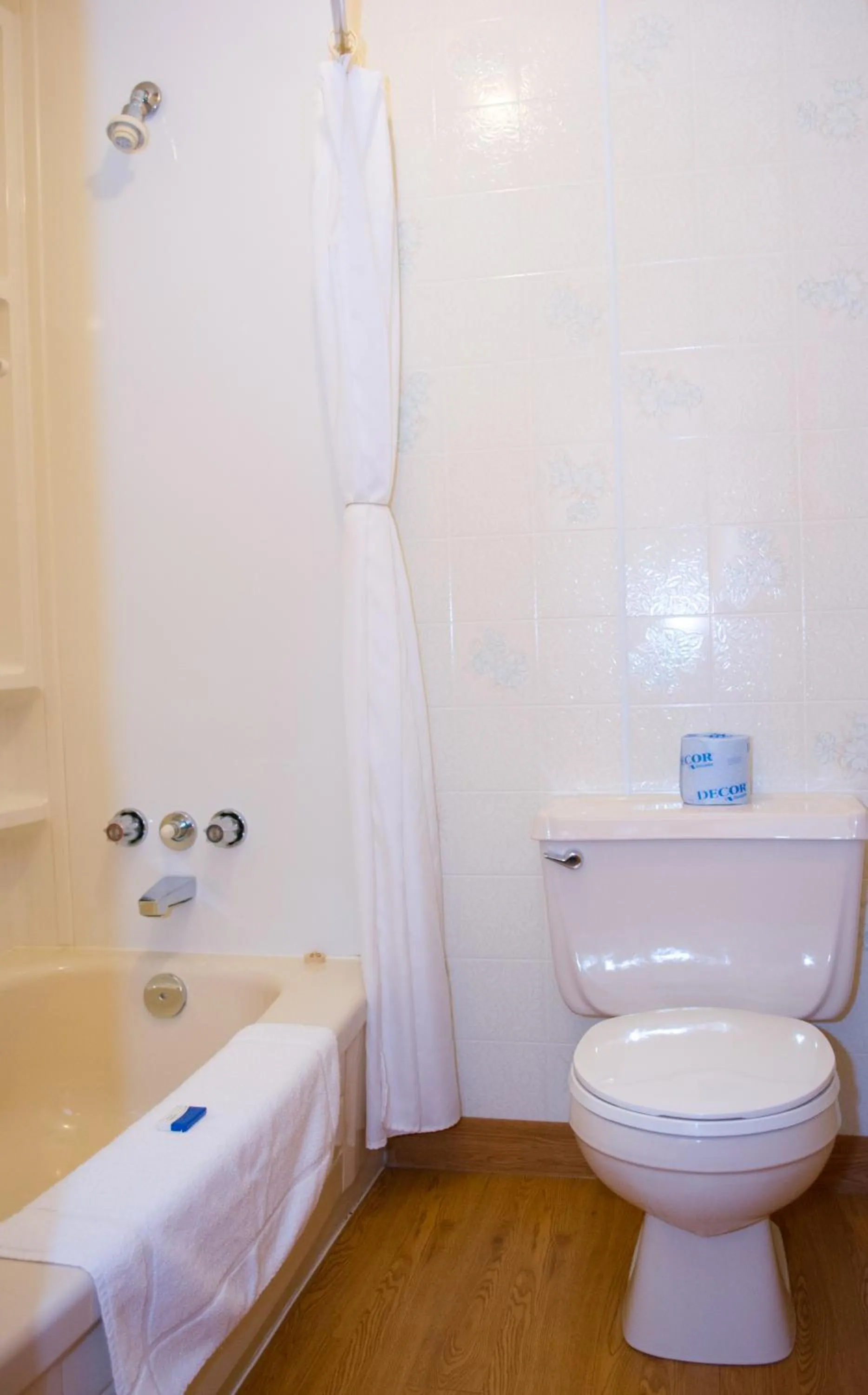 Bathroom in Mayflower Inn