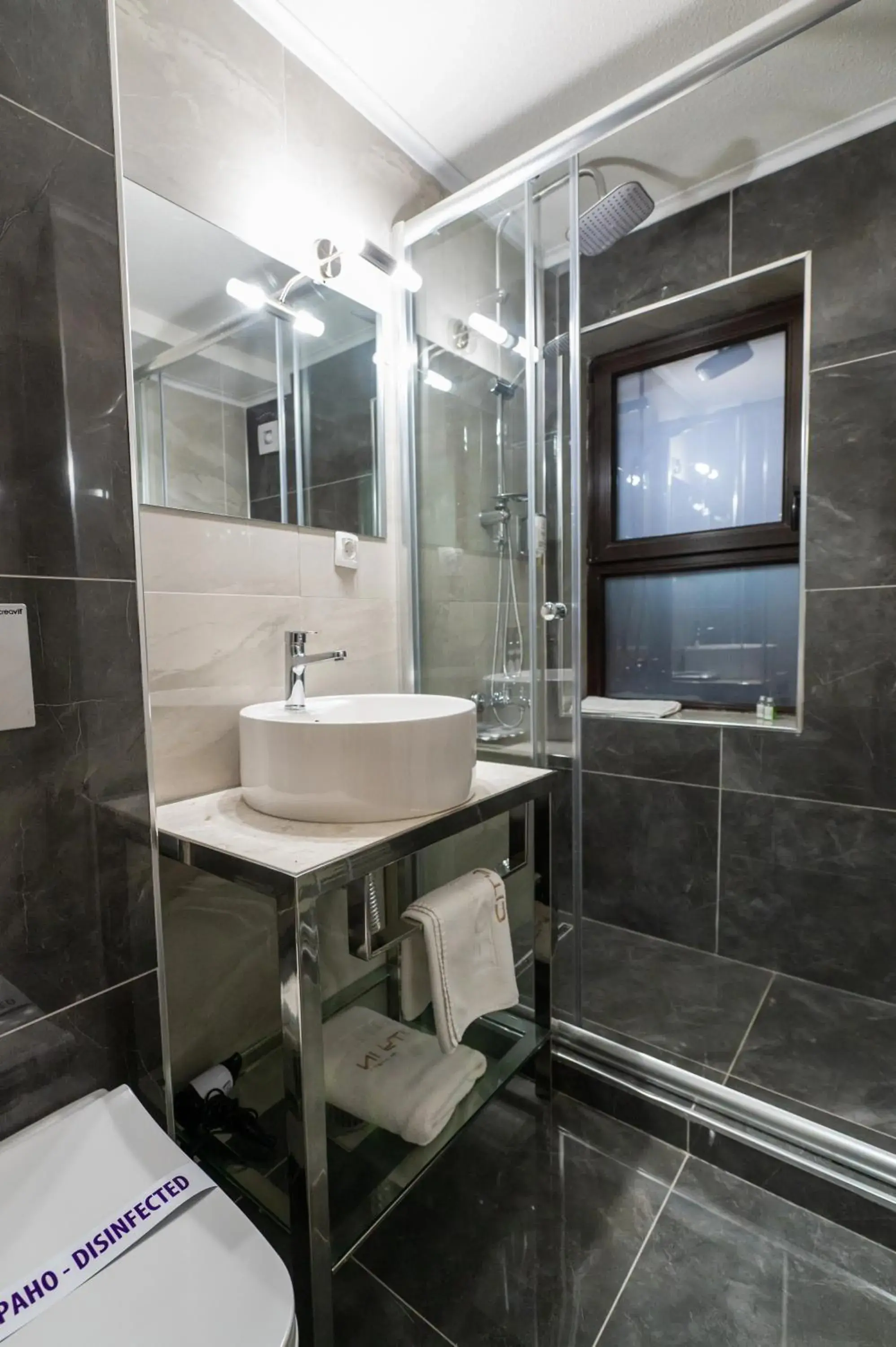 Standard Double Room - single occupancy in Hotel City IN Standard Double Room - single occupancy in Hotel City IN