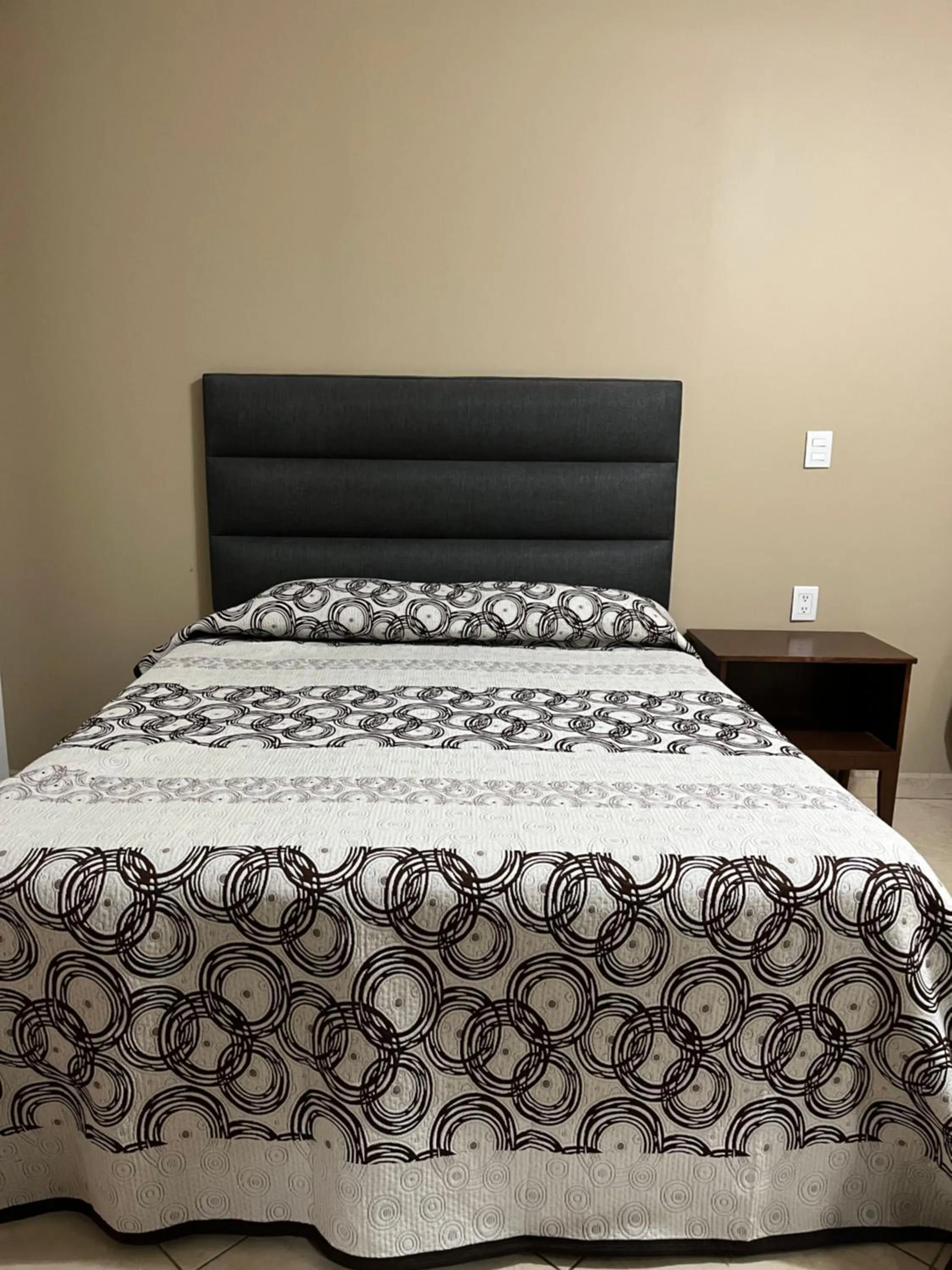 Bed in Hotel Posada Ruiseñor