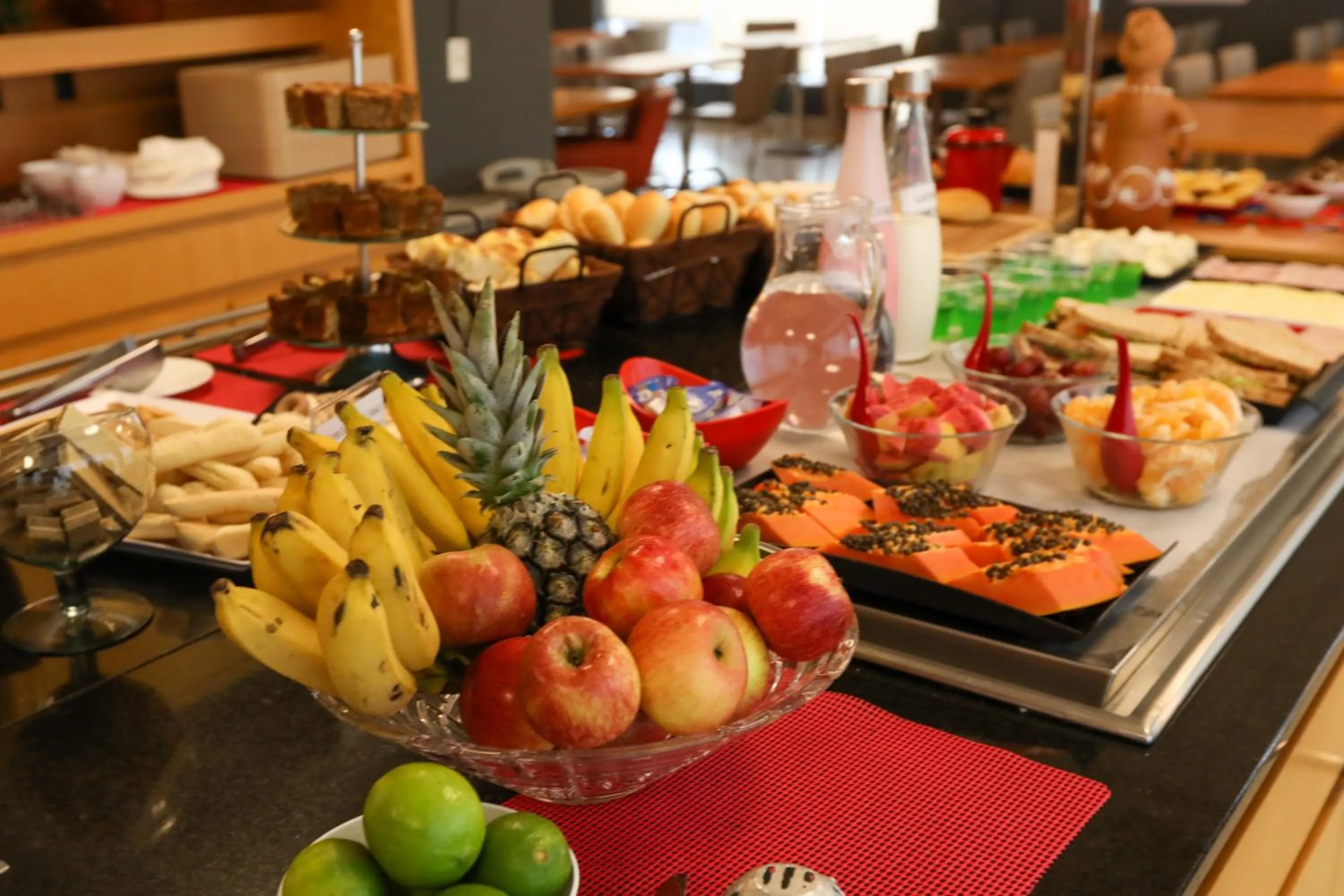 Breakfast in ibis Montes Claros Shopping