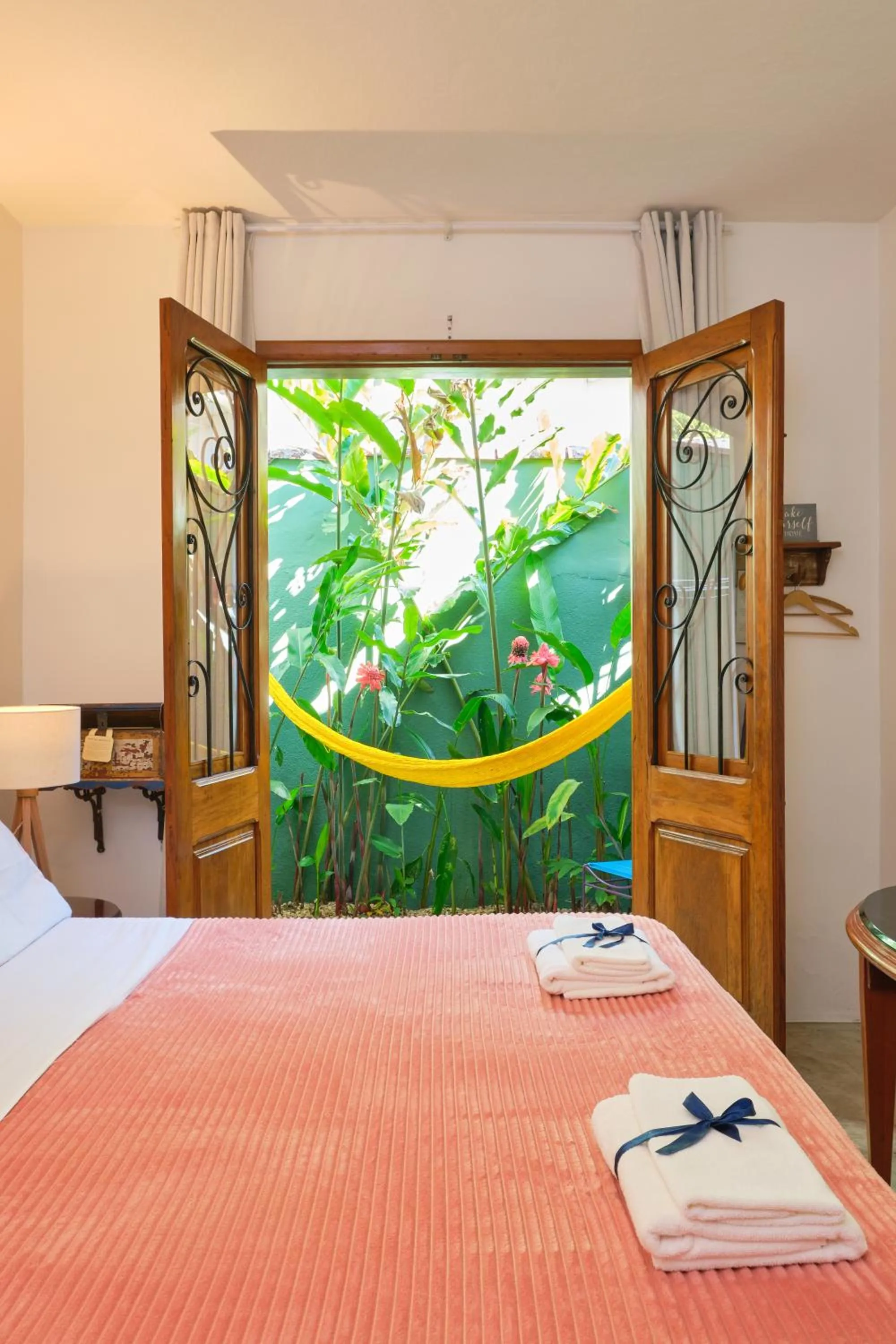 Bed in Pousada Pontal Gardens