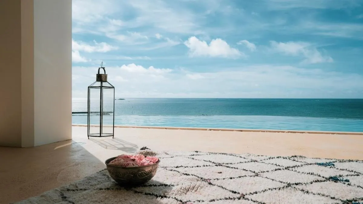 Swimming pool in Riad Lamp