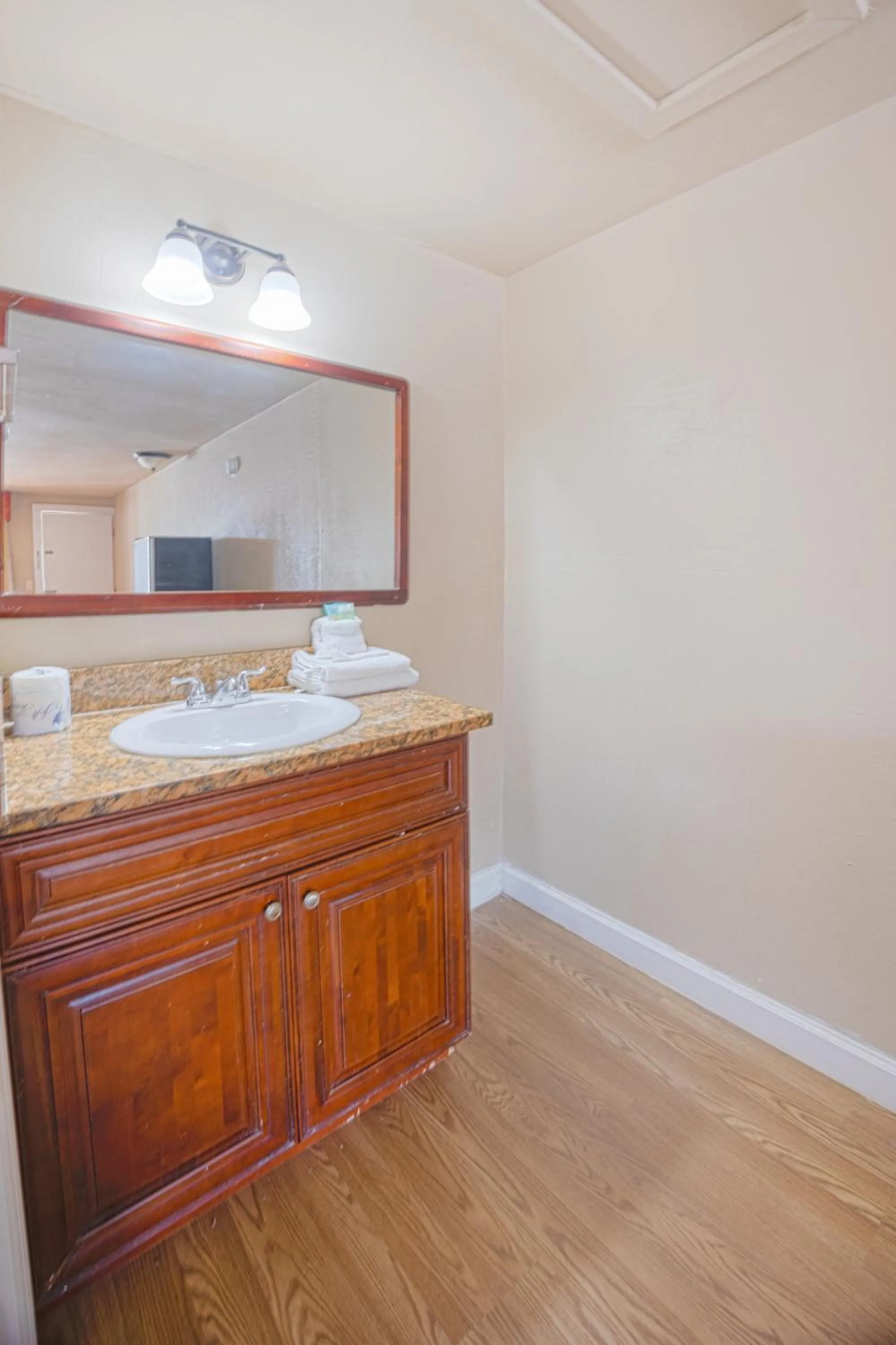 Bathroom in Liberty Garden Inn by OYO Kissimmee near Disney World