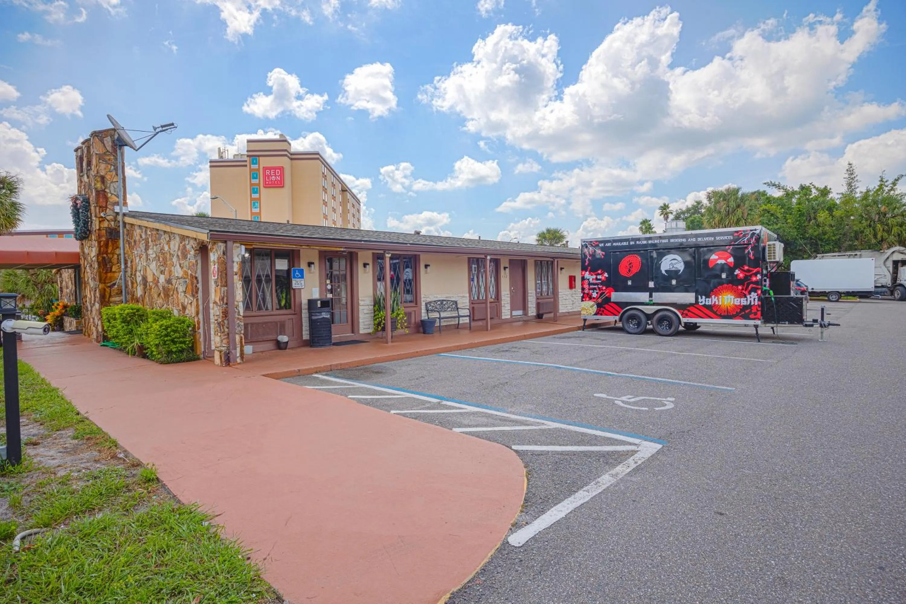 Parking in Liberty Garden Inn by OYO Kissimmee near Disney World