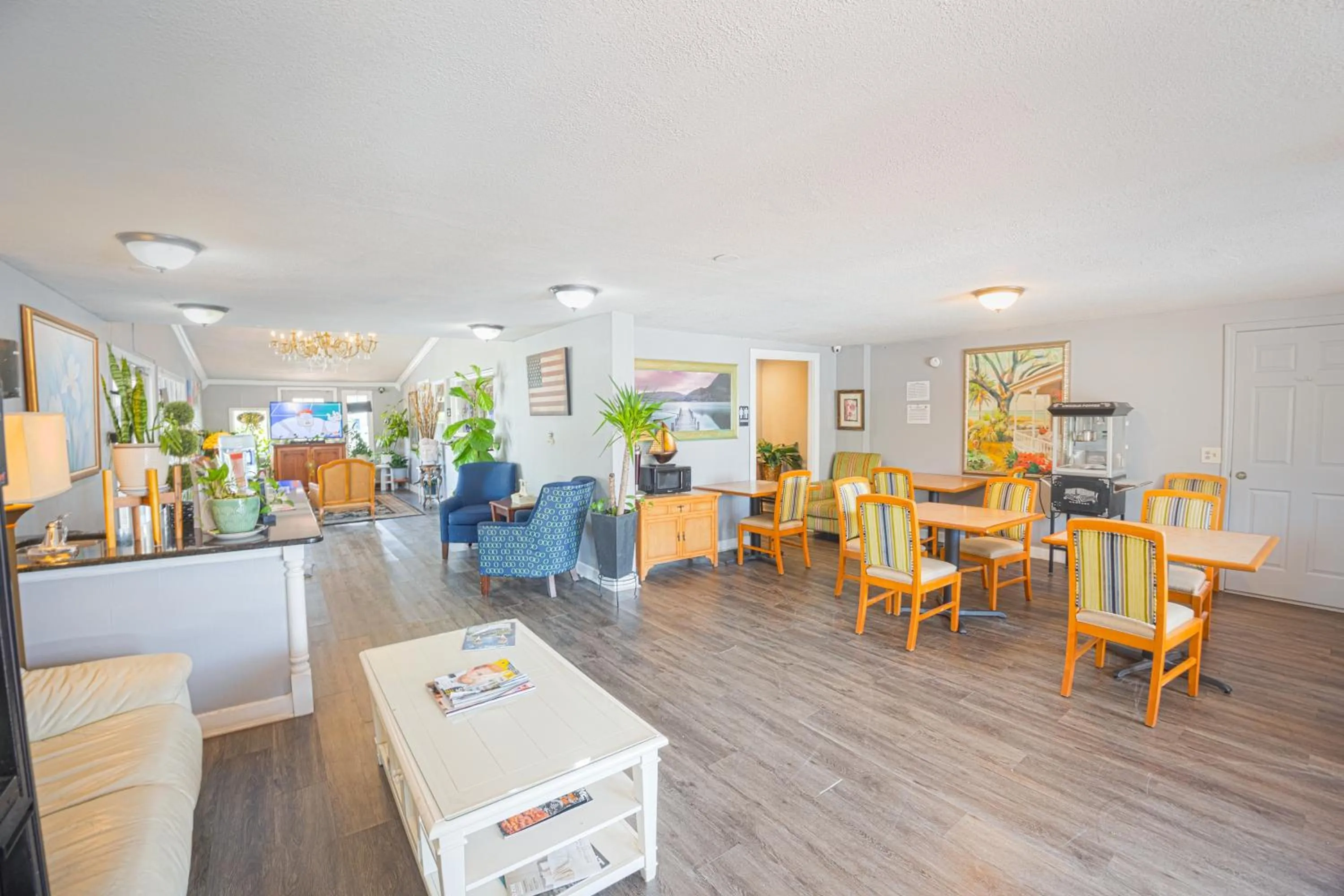 Lobby or reception in Liberty Garden Inn by OYO Kissimmee near Disney World