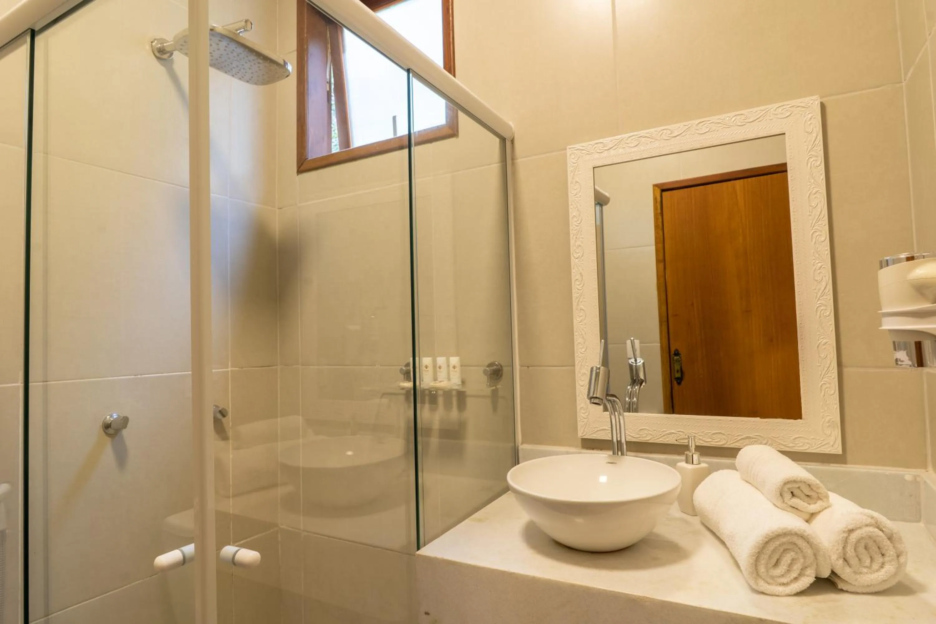 Shower in Le Village Boutique Hotel